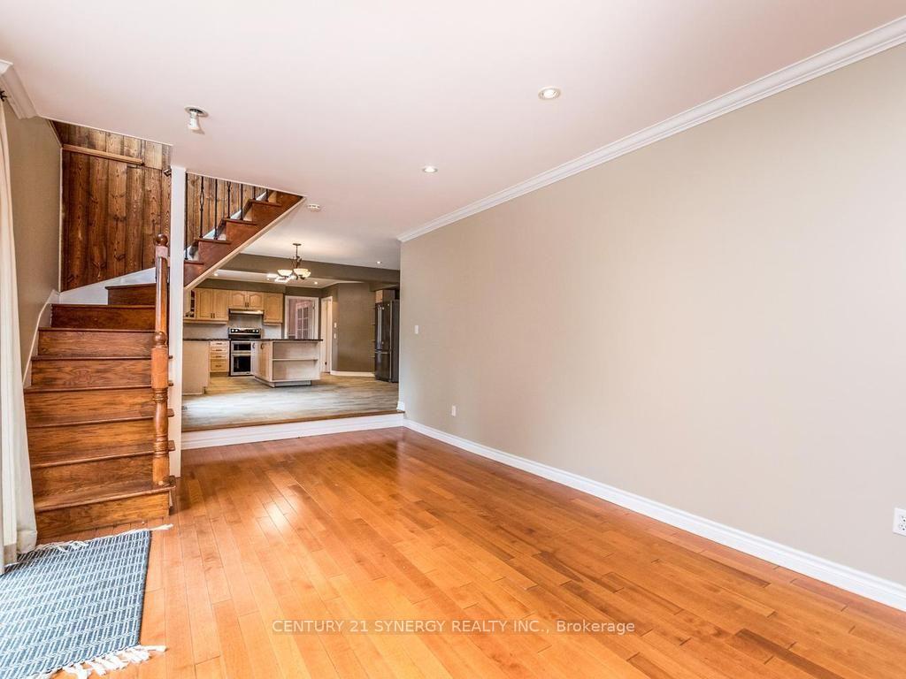 Photo 23 of 2298 Bowman Road, Ottawa, Guildwood Estates - Urbandale Acres — HOMEH