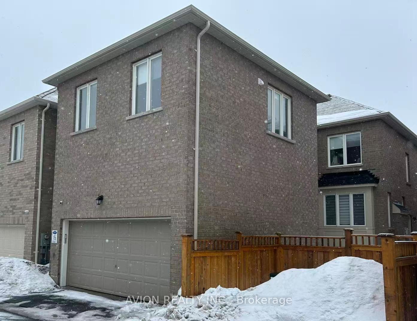 Photo of Unit Coach House, 542 Whites Hill Avenue