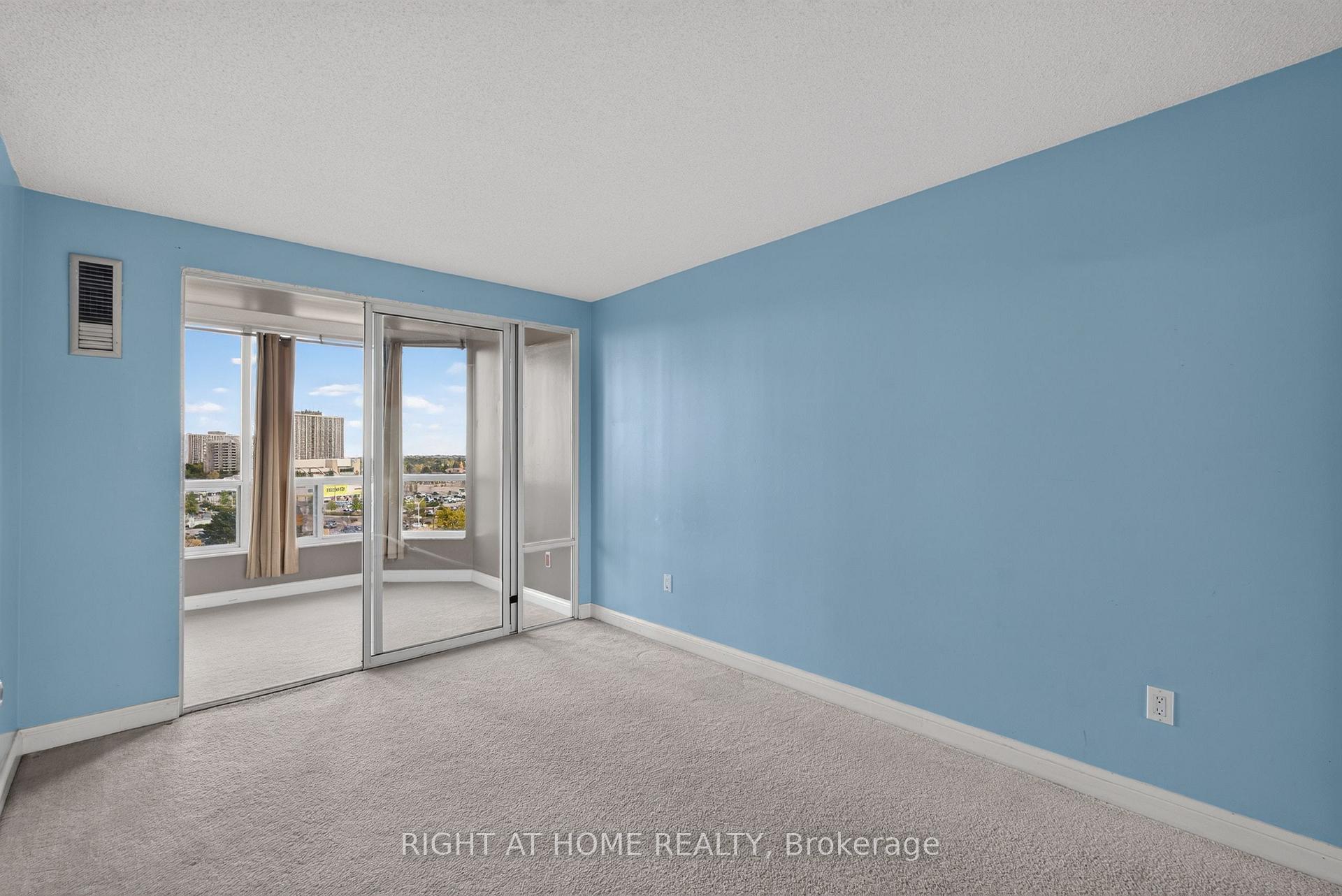 Photo 20 of Unit 708, 22 Hanover Road, Brampton, Queen Street Corridor — HOMEH