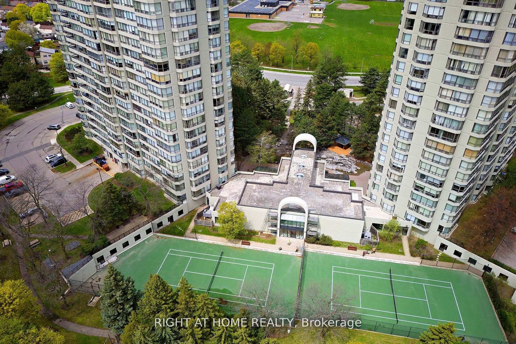 Photo 28 of Unit 708, 22 Hanover Road, Brampton, Queen Street Corridor — HOMEH