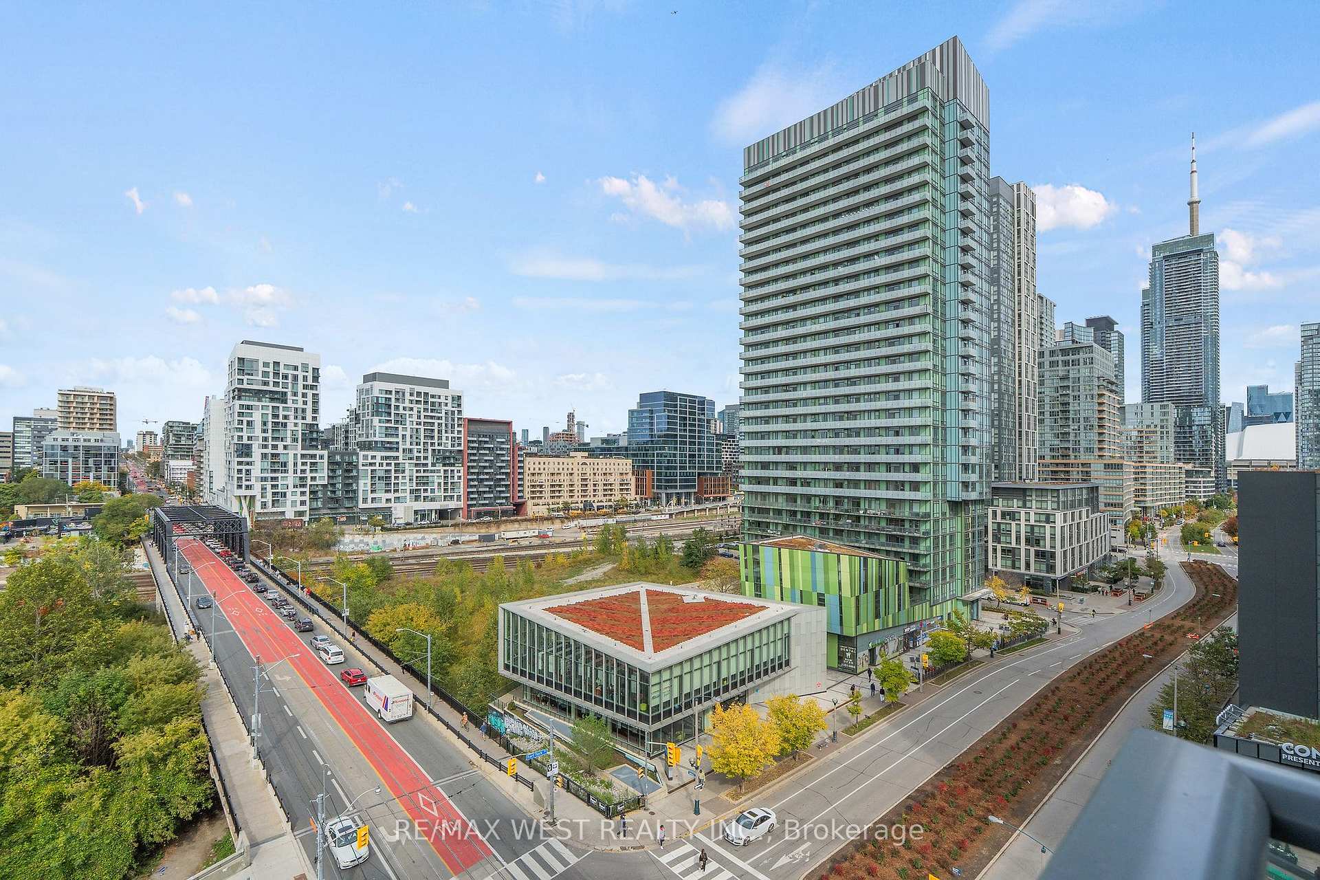 Photo 29 of Unit 1002, 169 Fort York Boulevard, Toronto, Niagara — HOMEH