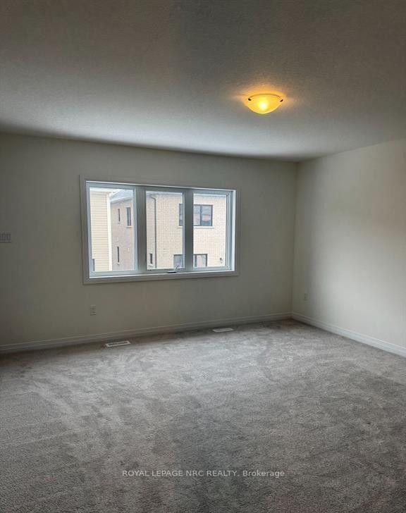 Photo 15 of 48 Varsity Drive, Welland, Dain City — HOMEH