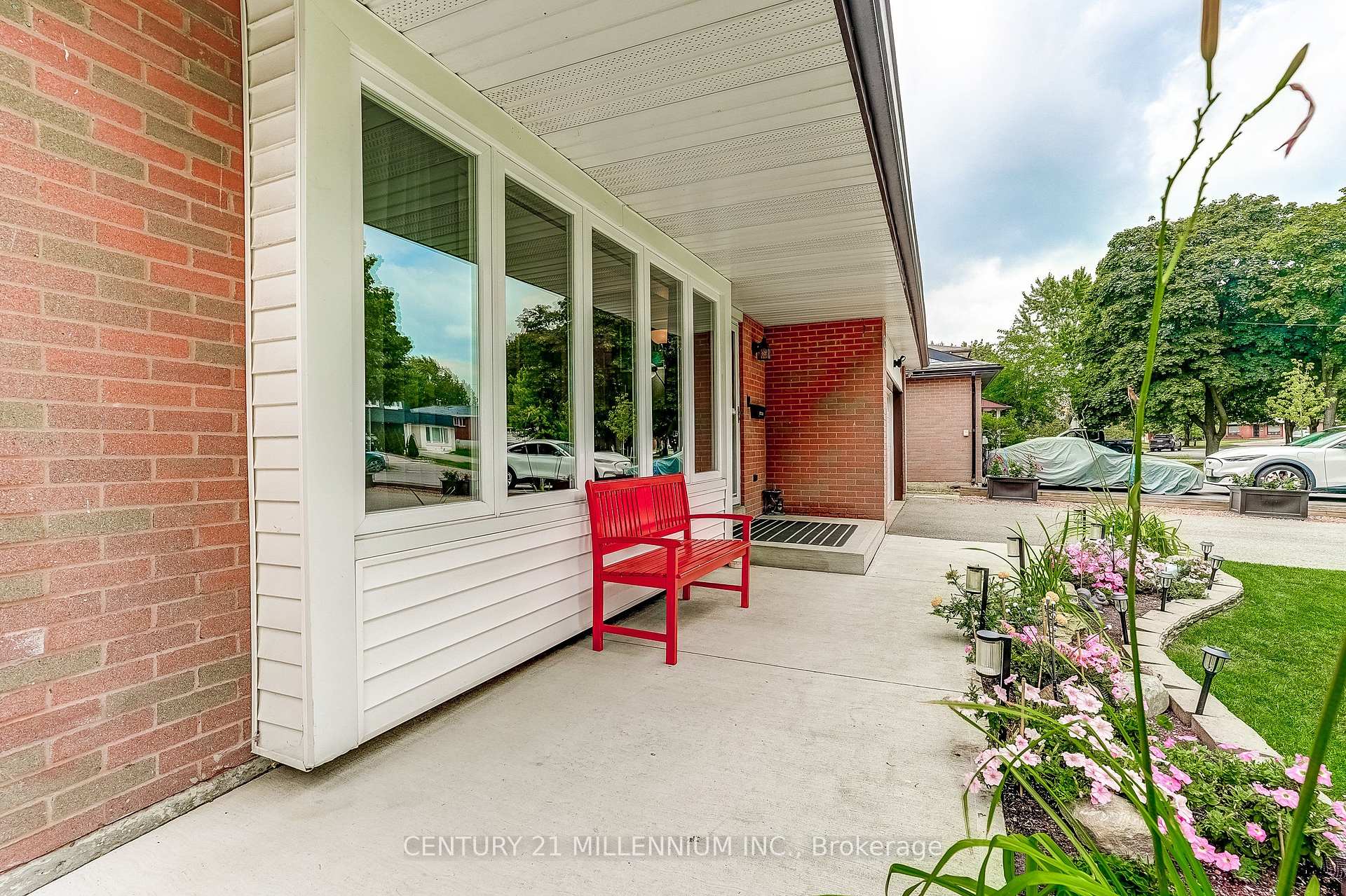 Photo 4 of 72 Glebe Crescent, Brampton, Northgate — HOMEH