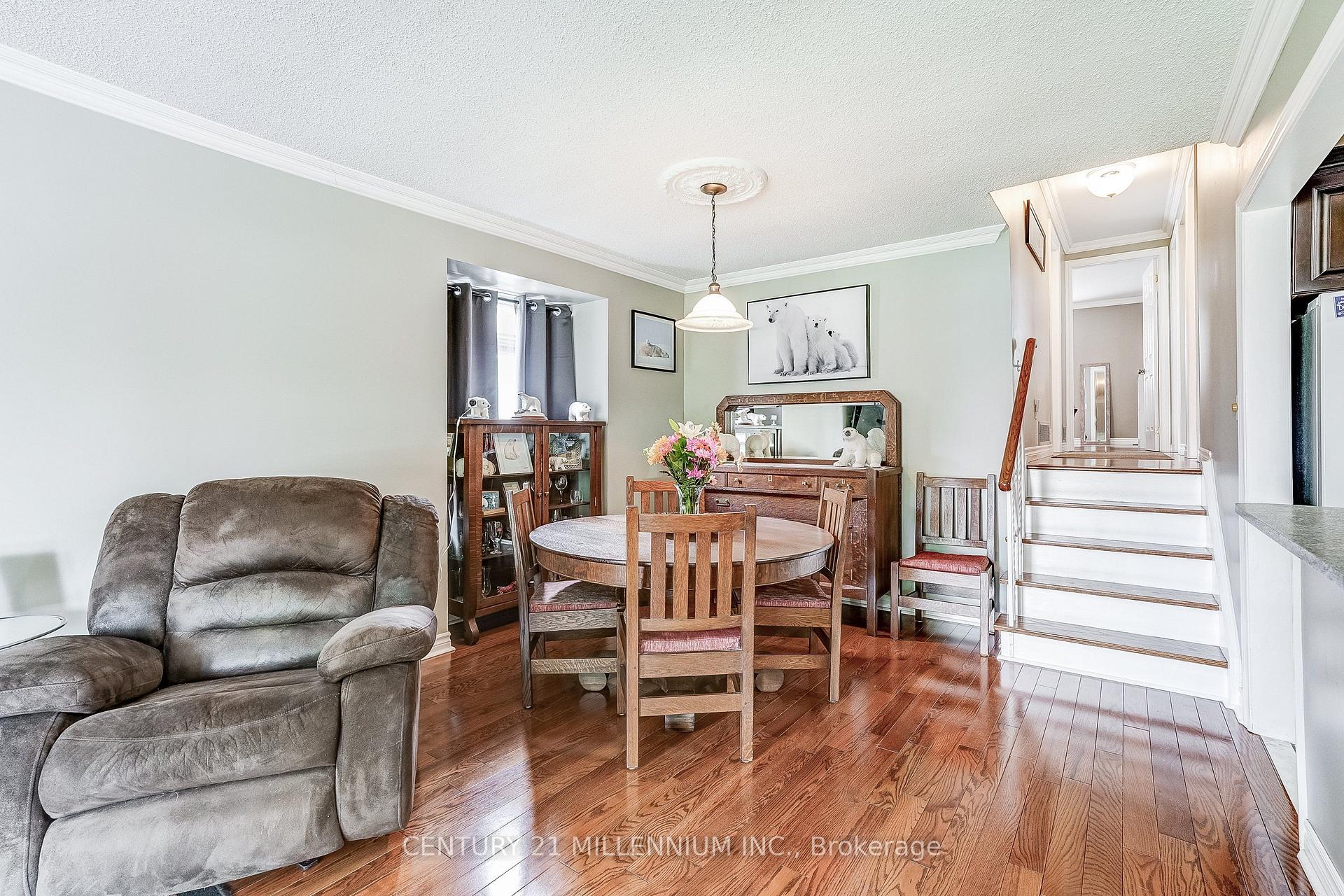 Photo 11 of 72 Glebe Crescent, Brampton, Northgate — HOMEH