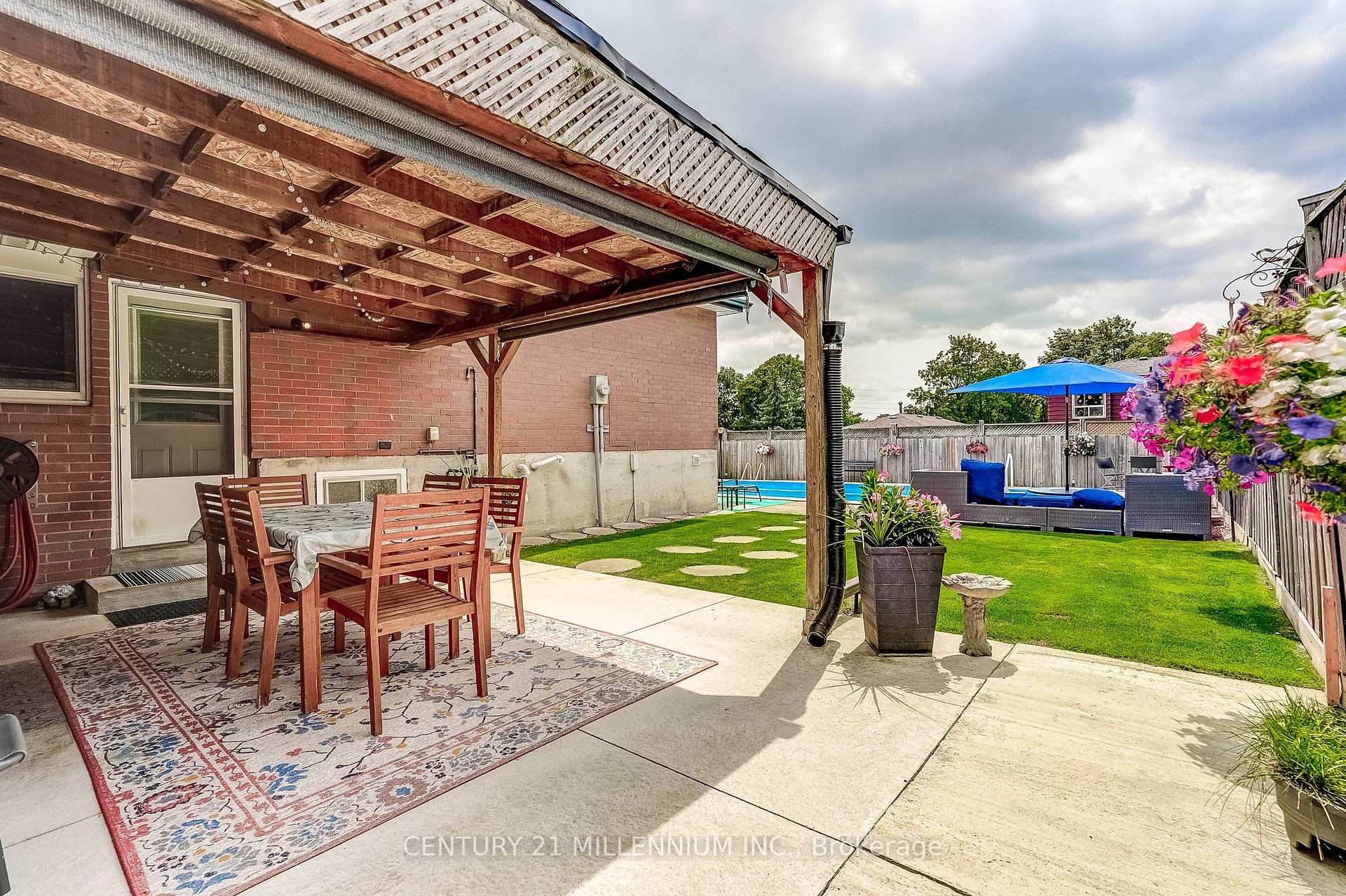 Photo 34 of 72 Glebe Crescent, Brampton, Northgate — HOMEH