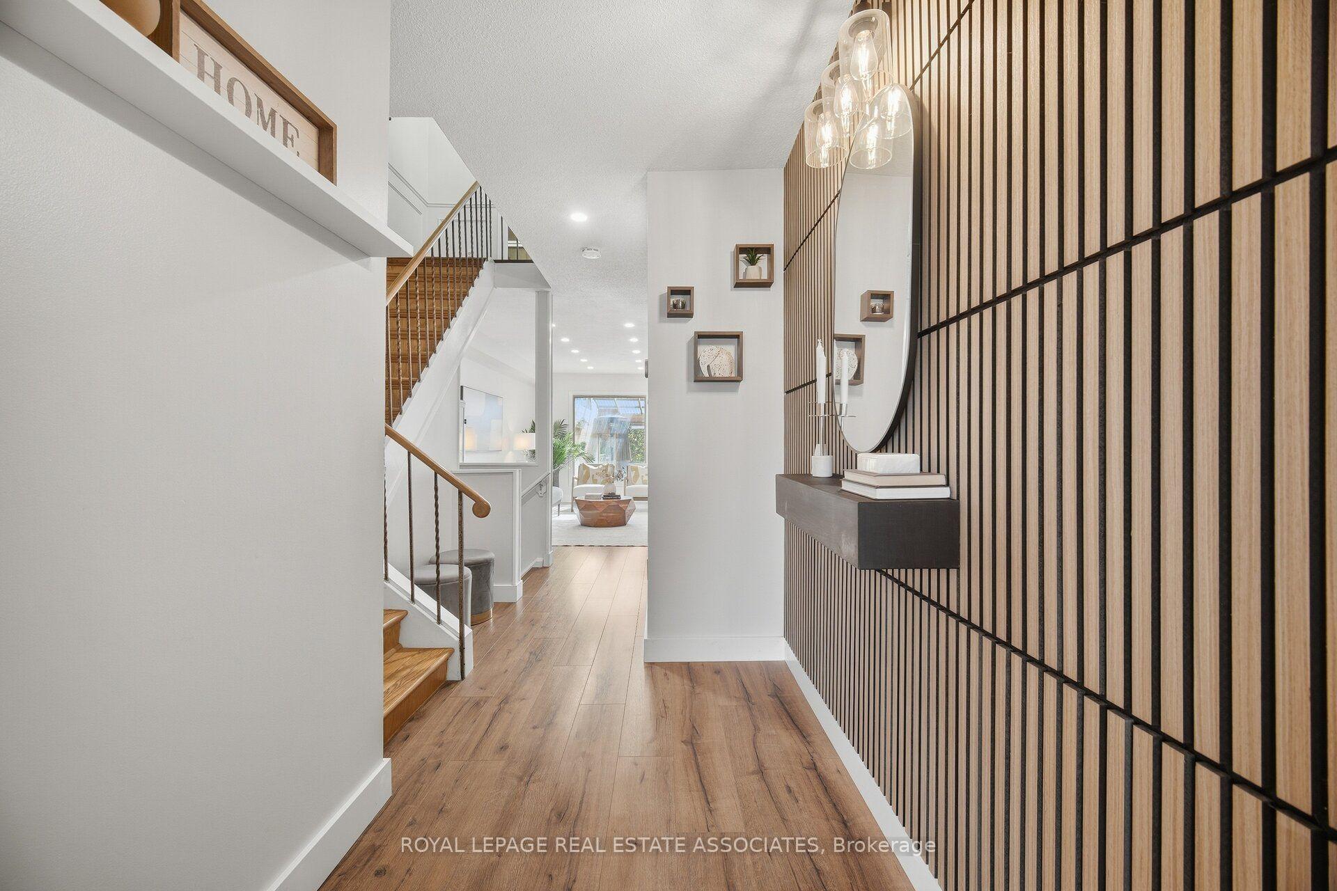 Photo 9 of 4002 Bishopstoke Lane, Mississauga, Rathwood — HOMEH