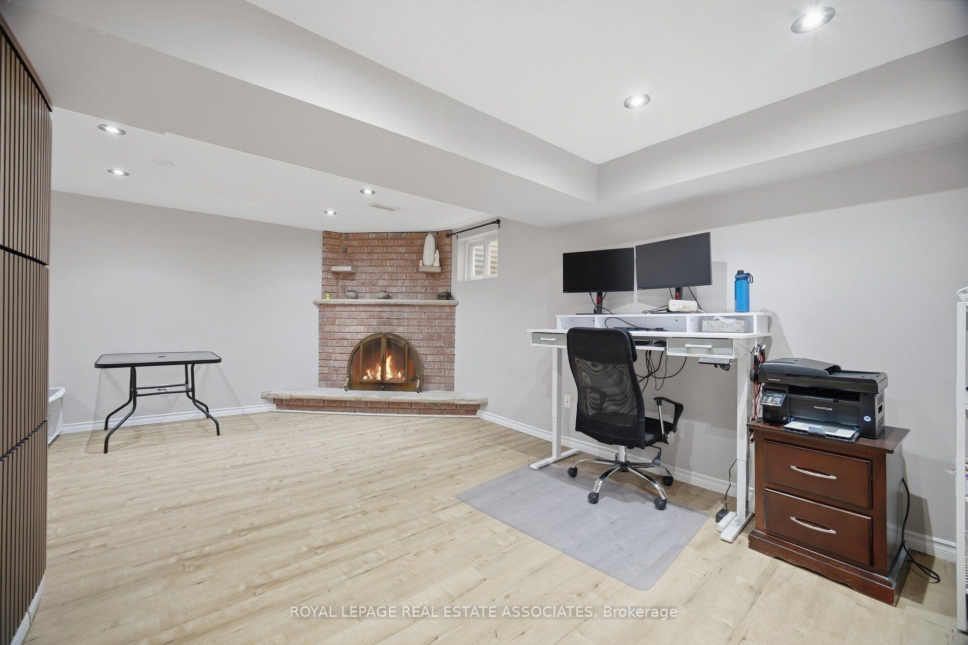 Photo 46 of 4002 Bishopstoke Lane, Mississauga, Rathwood — HOMEH