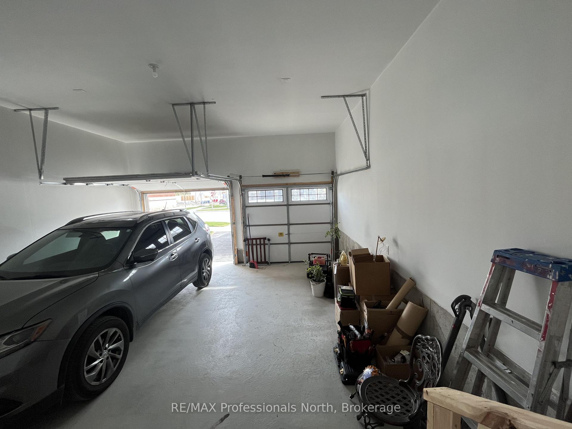 Photo 34 of 62 Lower Street, Barrie, Rural Barrie Southeast — HOMEH