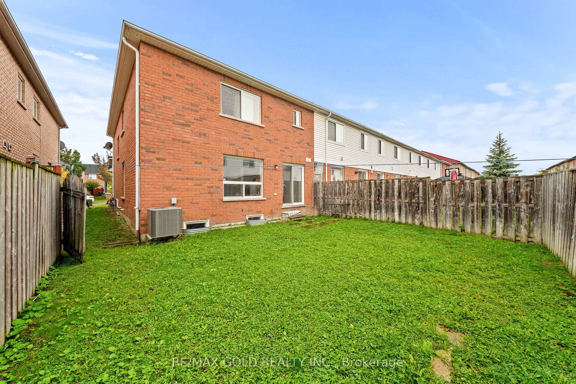 Photo 42 of 7 Frostbite Lane, Brampton, Sandringham-Wellington — HOMEH