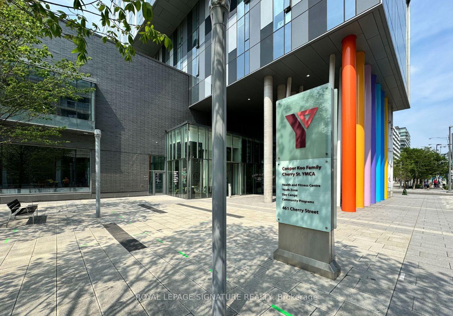 Photo 13 of Unit 806, 21 Lawren Harris Square, Toronto, Waterfront Communities — HOMEH