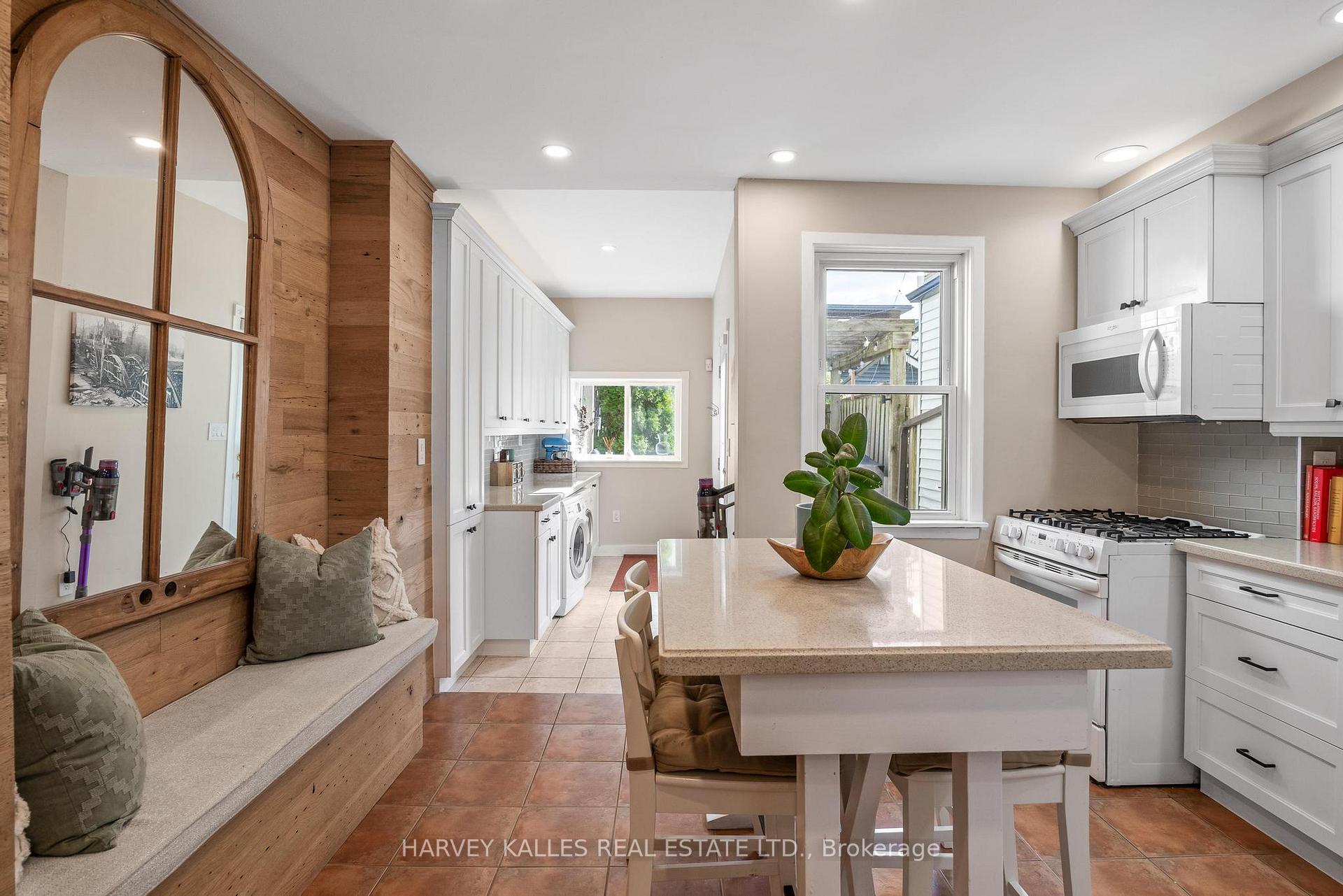 Photo 15 of 495 Roxton Road, Toronto, Palmerston-Little Italy — HOMEH