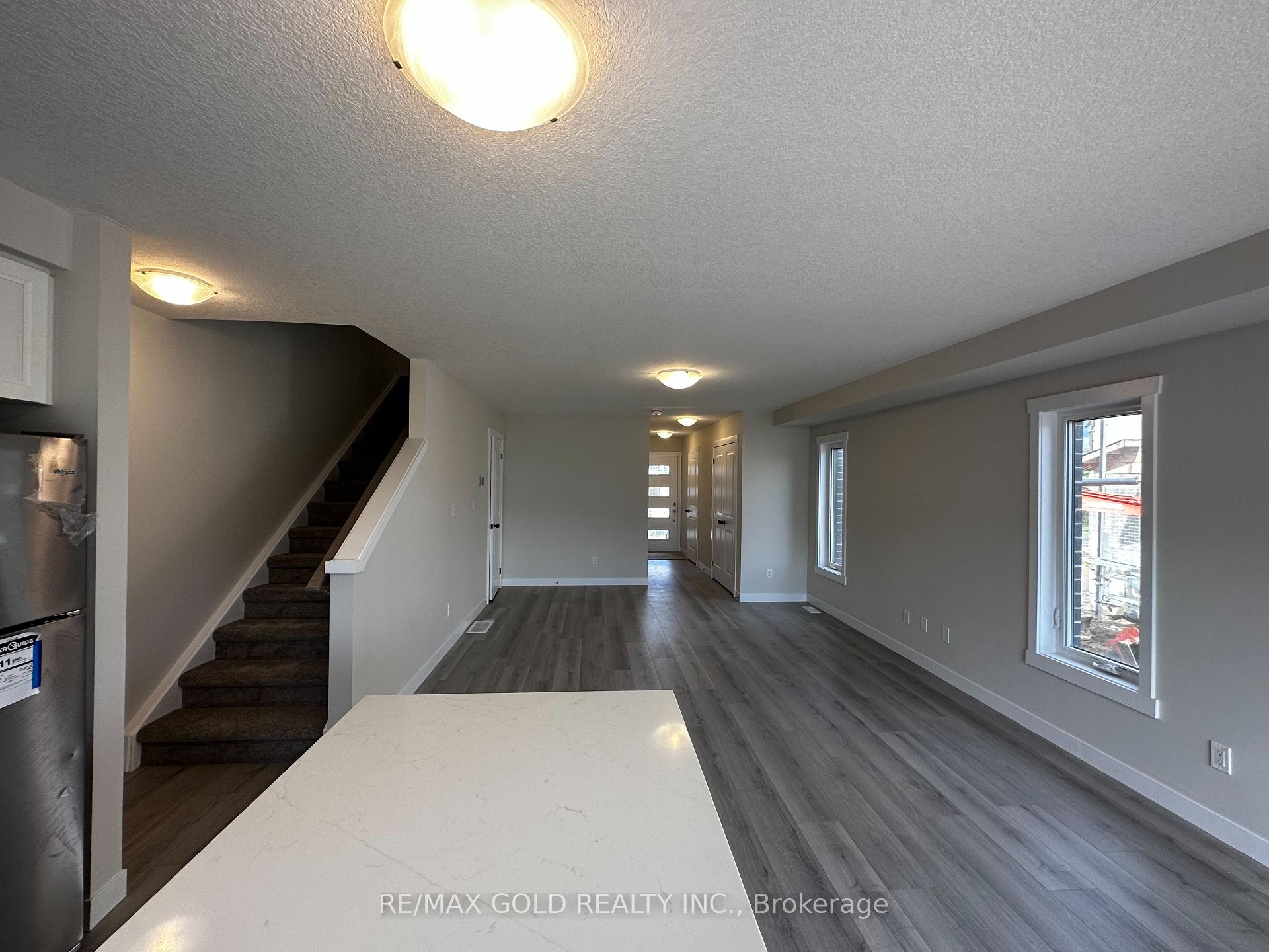 Photo 6 of 17 Wilkinson Avenue, Cambridge, Westview — HOMEH