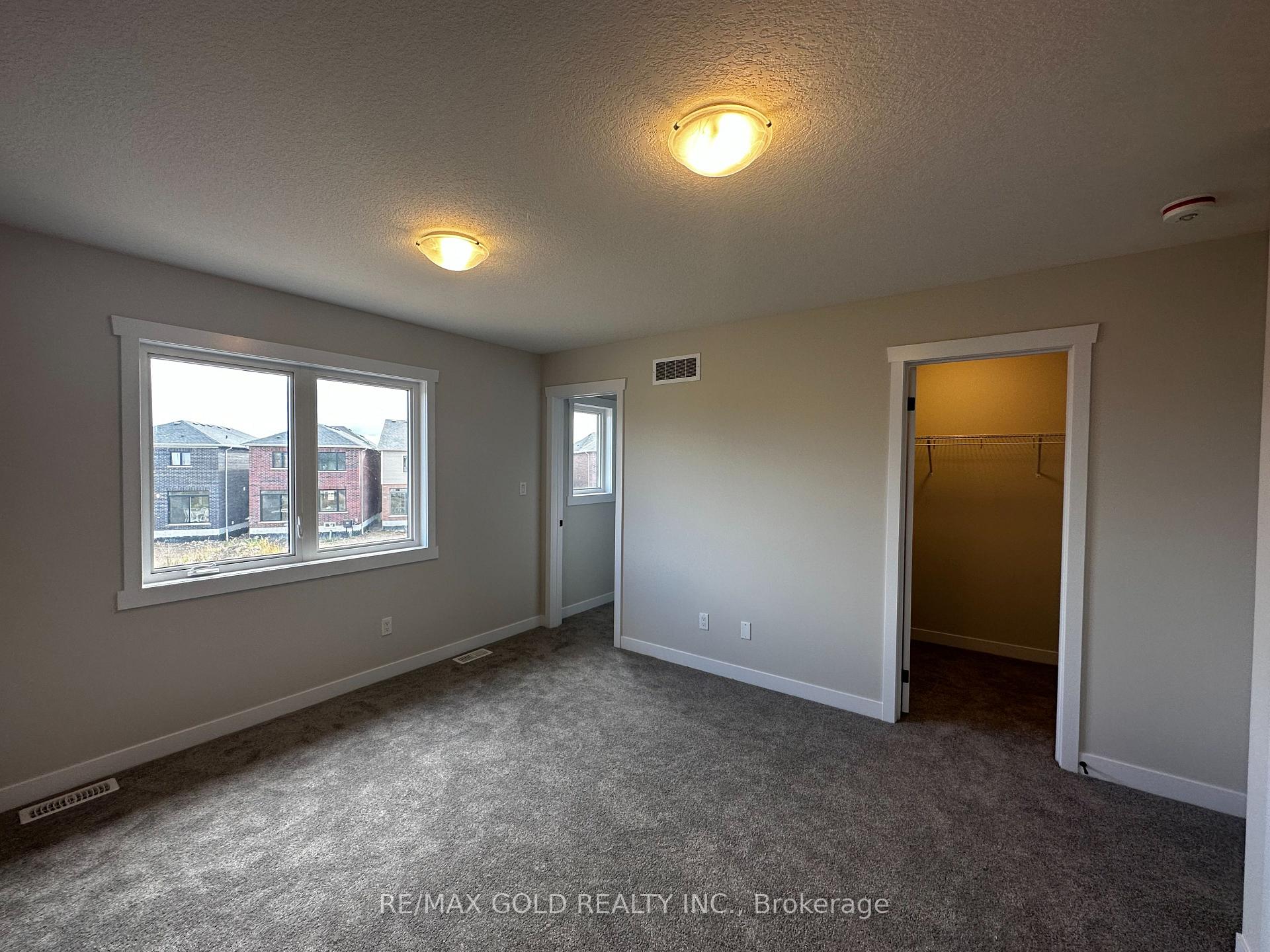 Photo 10 of 17 Wilkinson Avenue, Cambridge, Westview — HOMEH
