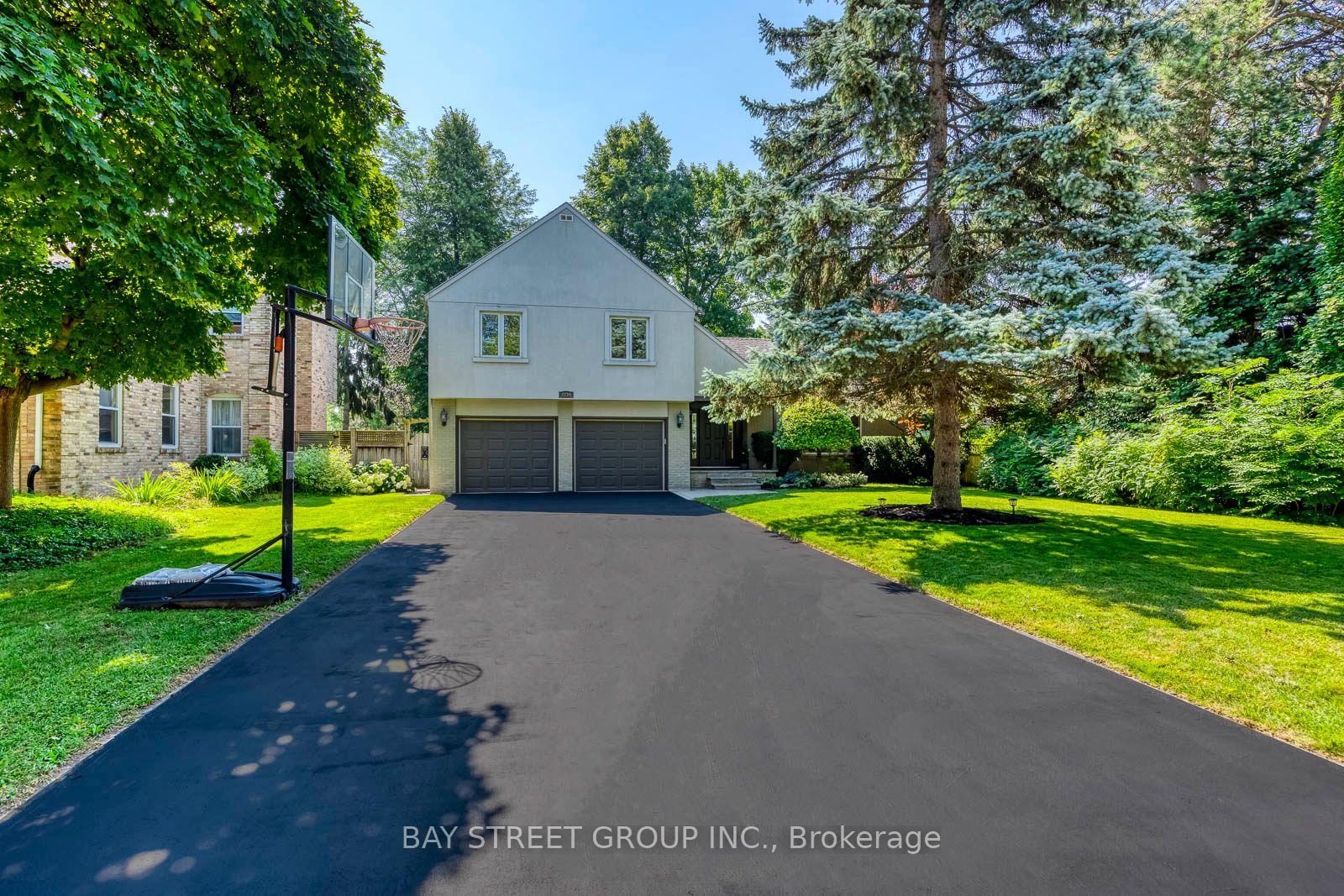 Photo of 2234 Bennington Gate