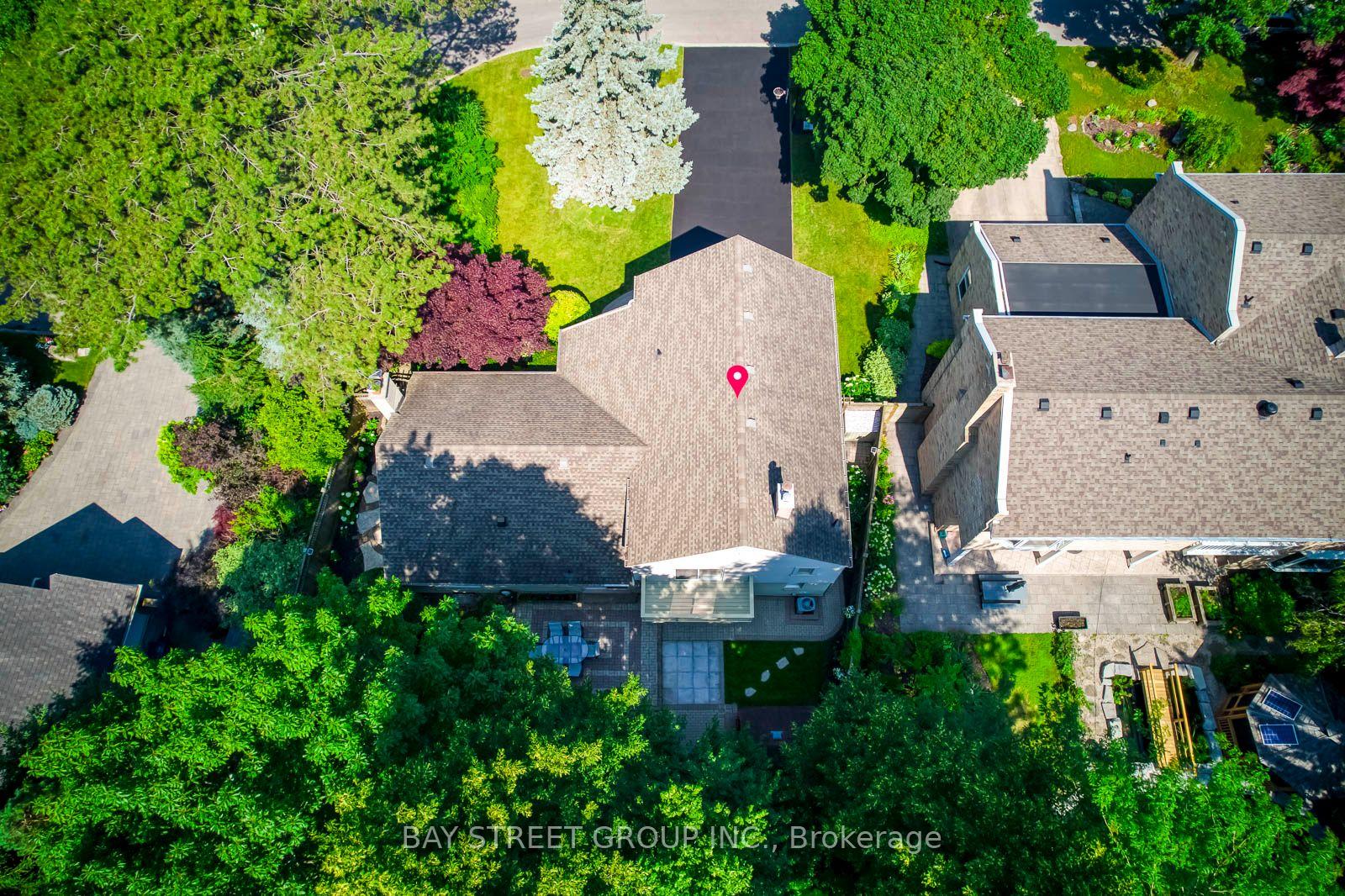 Photo 8 of 2234 Bennington Gate, Oakville, Ford — HOMEH