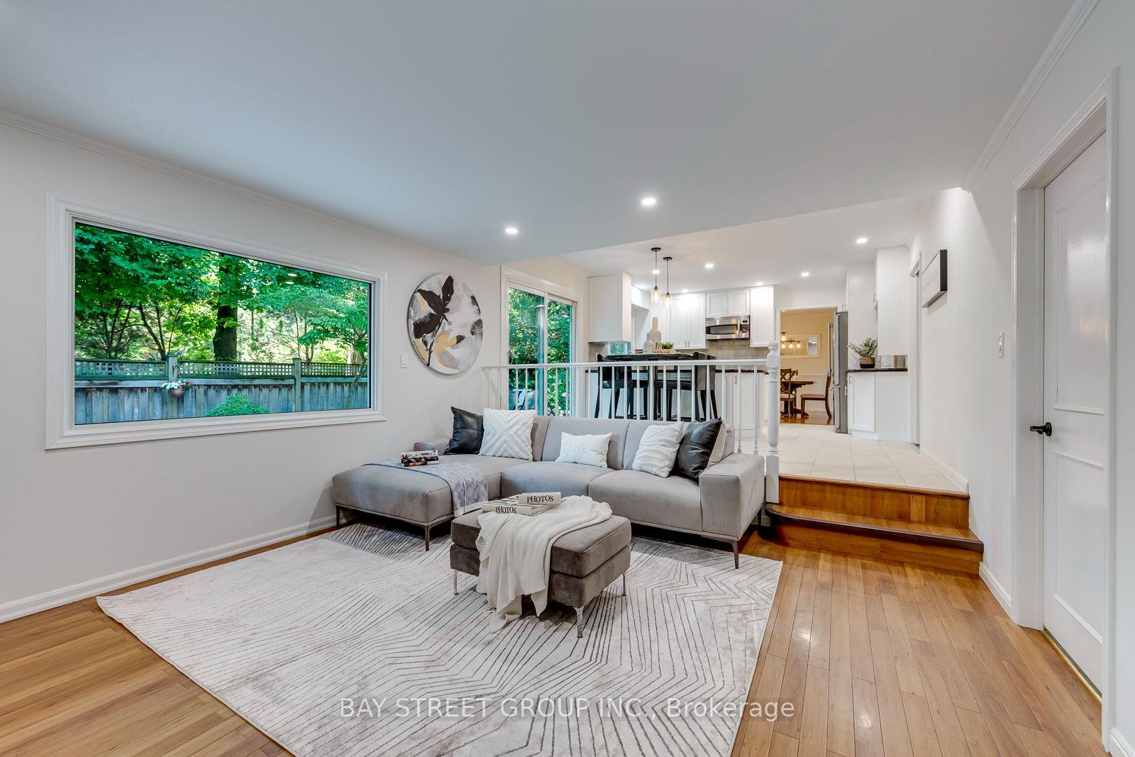 Photo 21 of 2234 Bennington Gate, Oakville, Ford — HOMEH