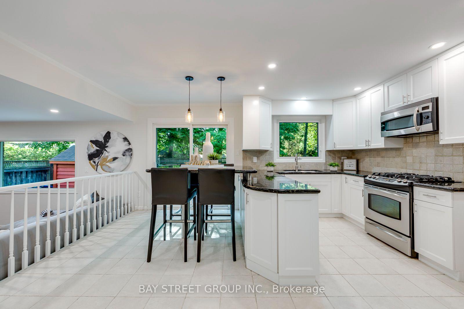 Photo 27 of 2234 Bennington Gate, Oakville, Ford — HOMEH