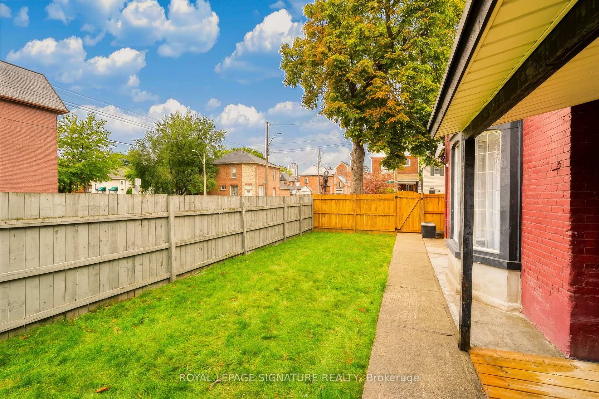 Photo 22 of 80 Tisdale Street N, Hamilton, Landsdale — HOMEH