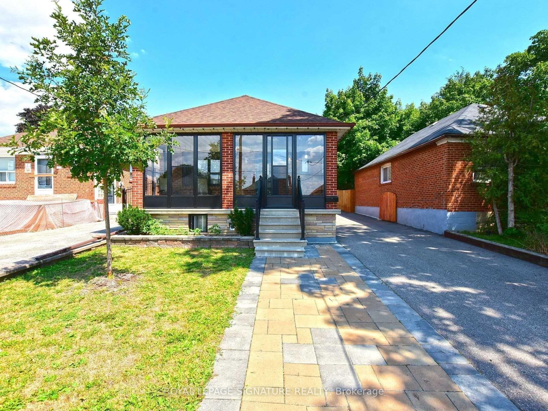 Photo of 103 Richardson Avenue