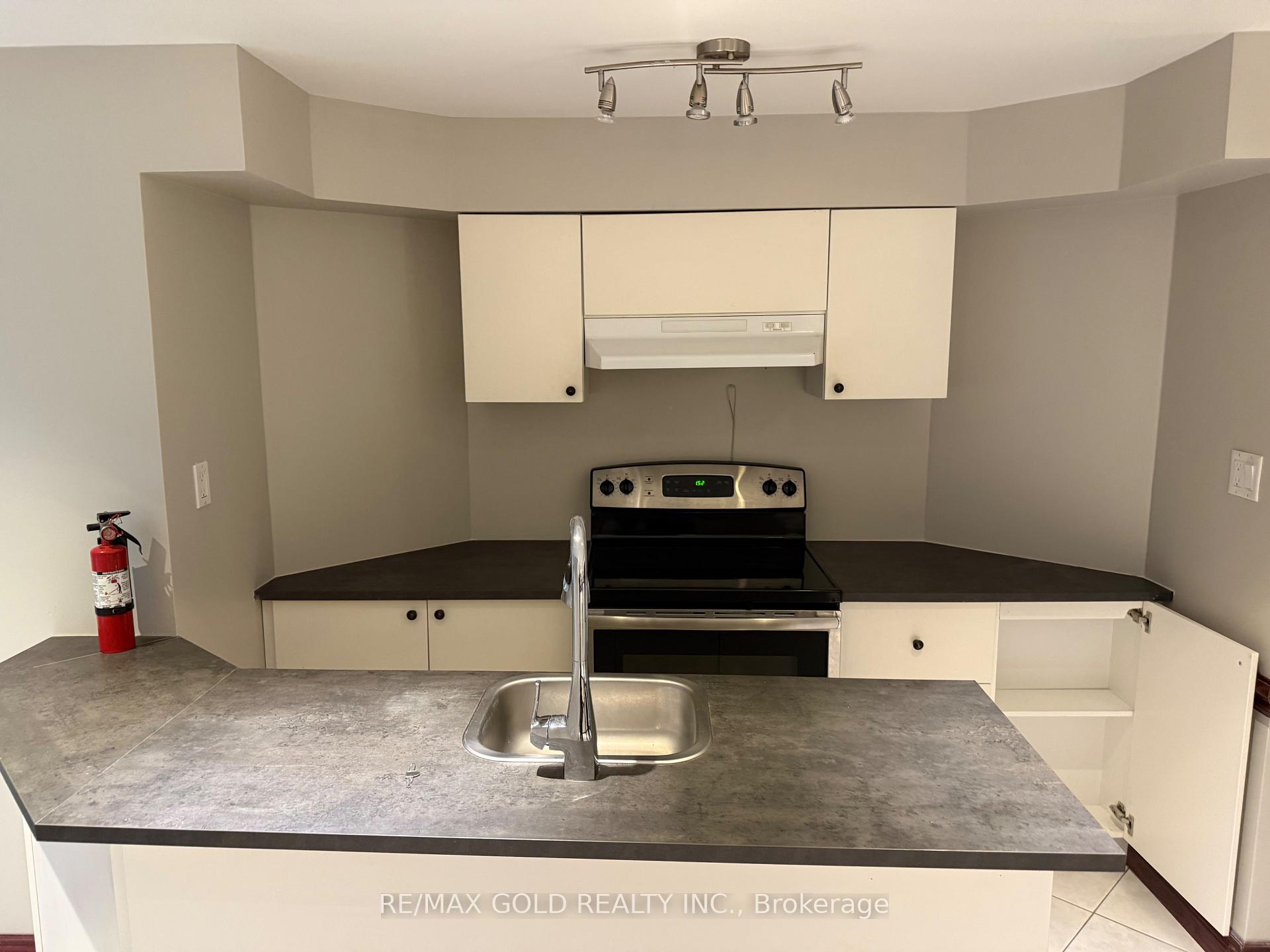 Photo 3 of Unit Basement, 41 Mountainberry Road, Brampton, Sandringham-Wellington — HOMEH