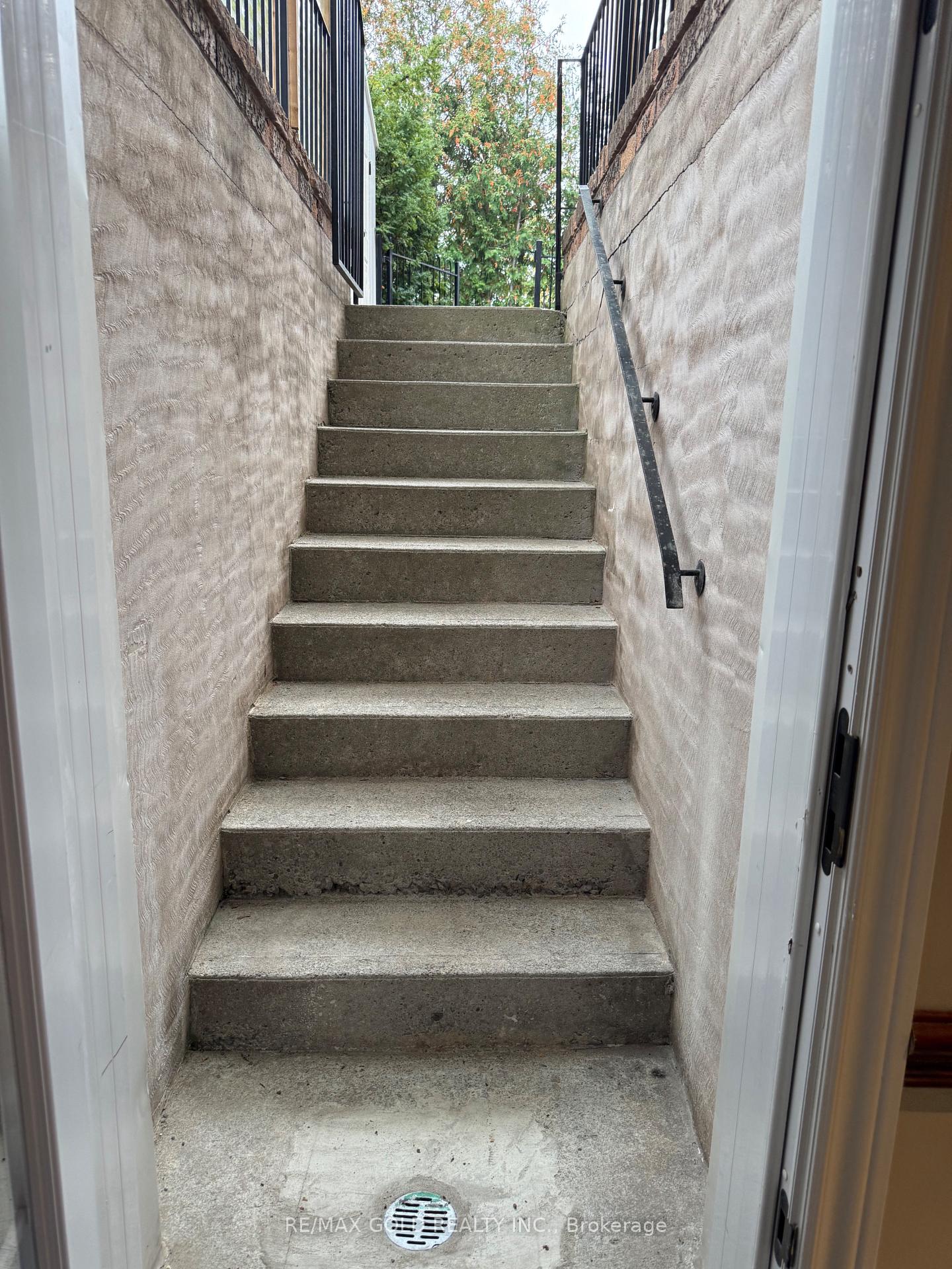 Photo 10 of Unit Basement, 41 Mountainberry Road, Brampton, Sandringham-Wellington — HOMEH