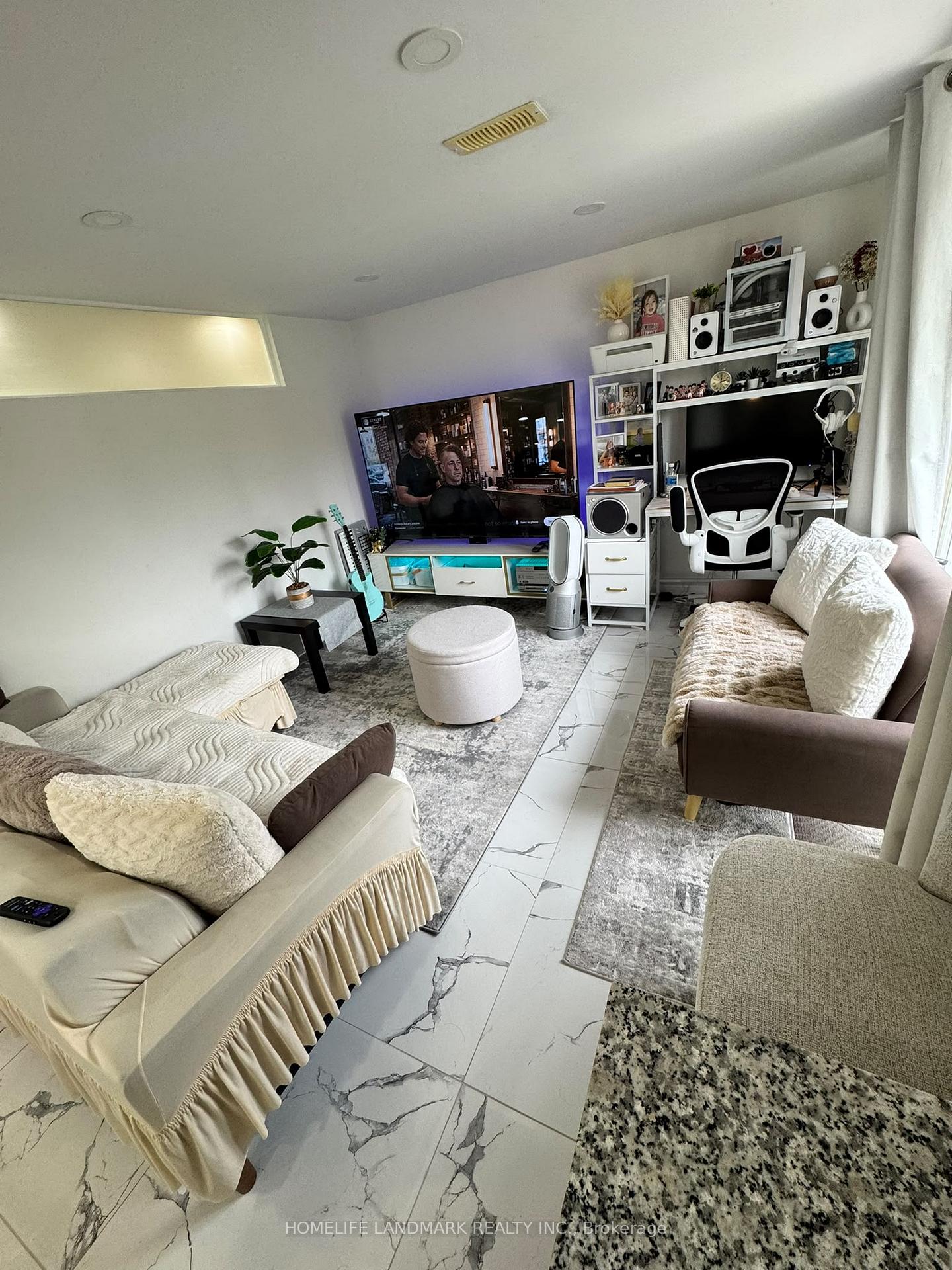 Photo of Unit Basement, 18 Faye Drive