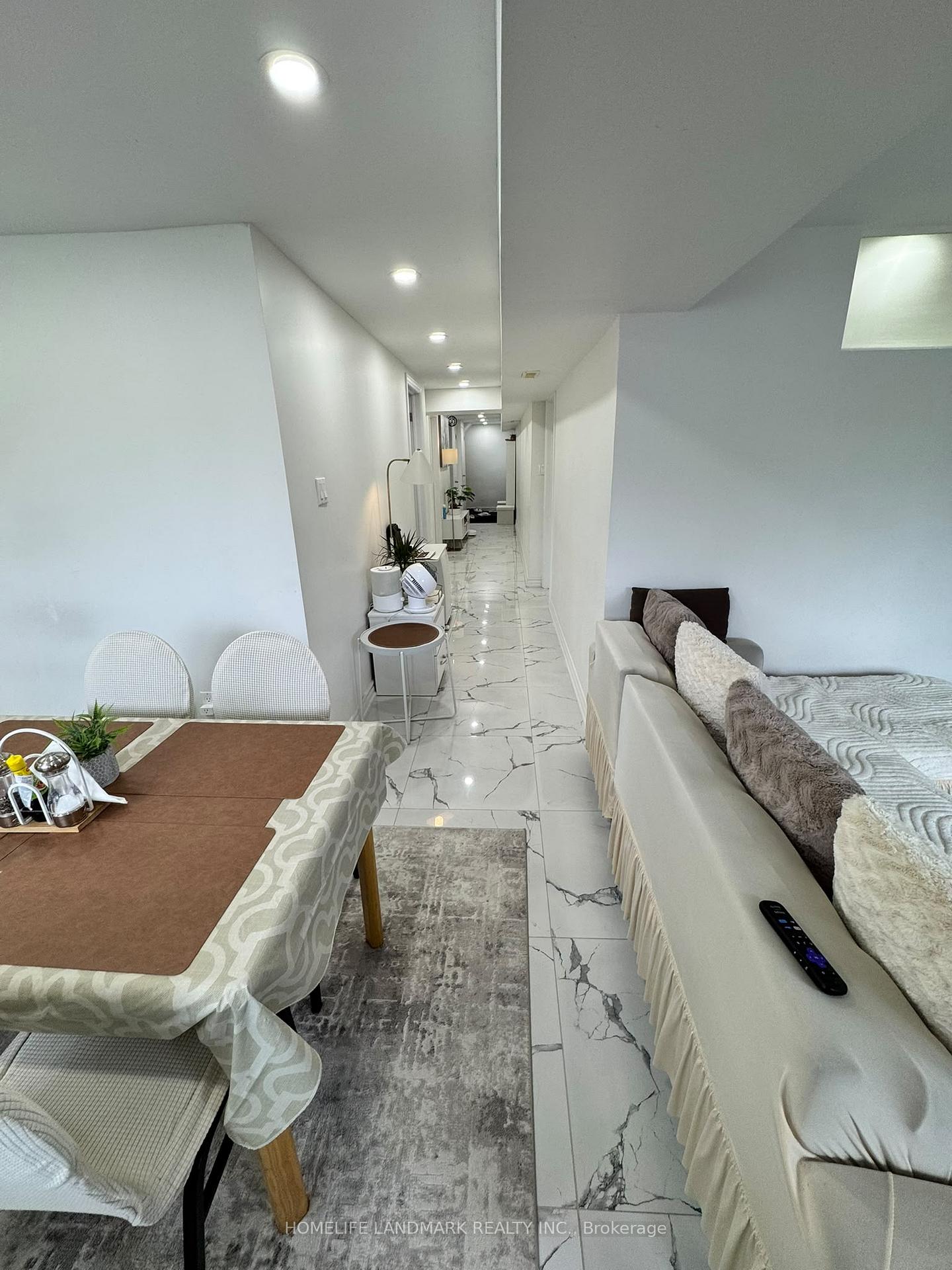 Photo 3 of Unit Basement, 18 Faye Drive, North York, Pleasant View — HOMEH