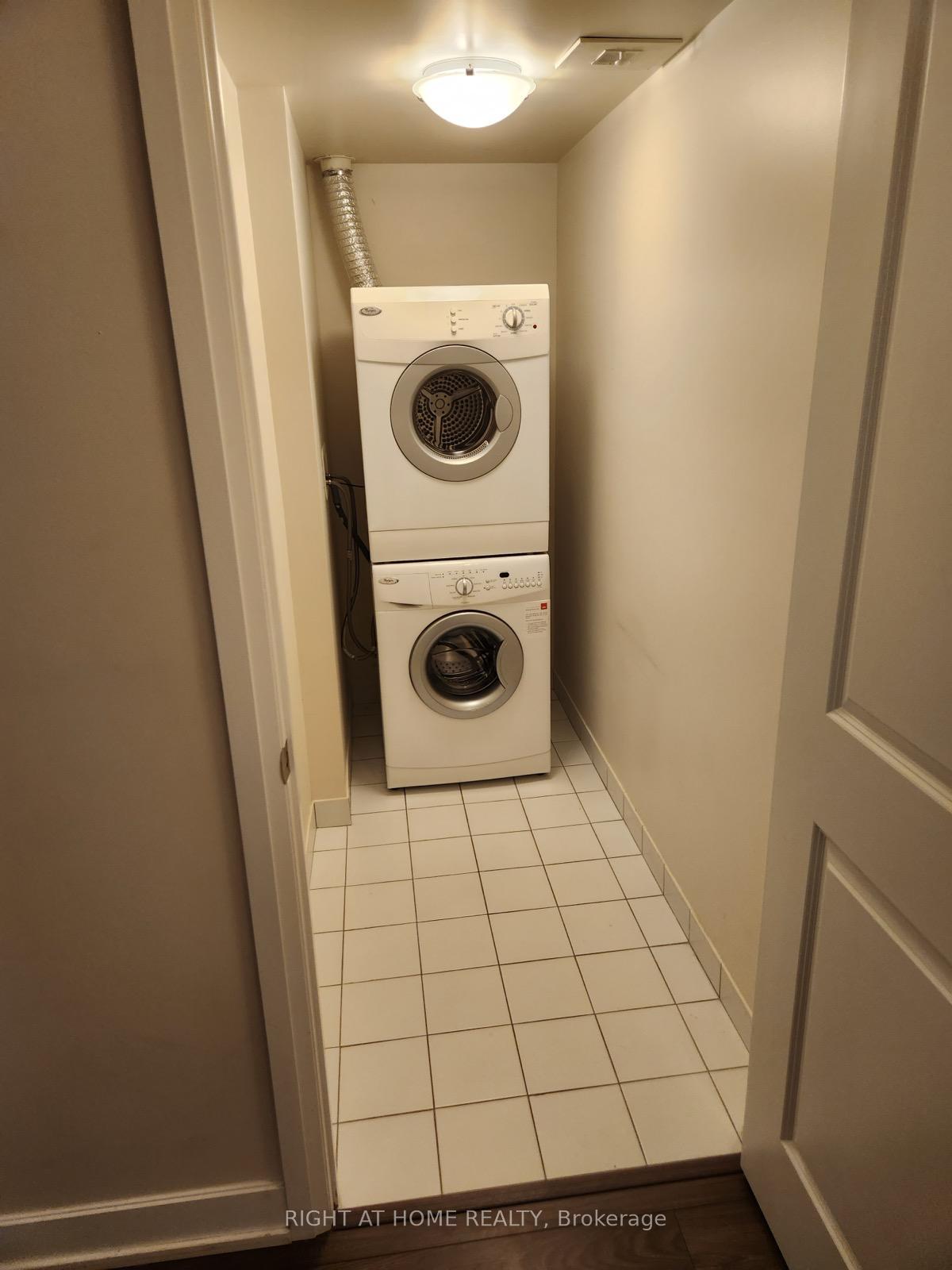 Photo 30 of Unit 2223, 2 Eva Road, Etobicoke, Etobicoke West Mall — HOMEH
