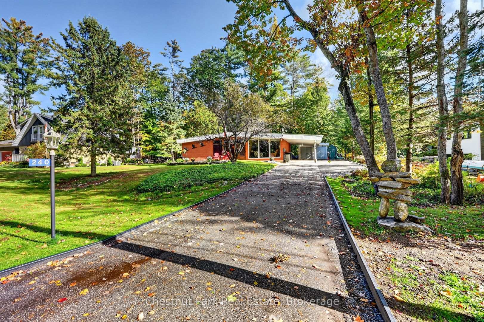 Photo 4 of 240 Knister Road, Gravenhurst, Muskoka (S) — HOMEH