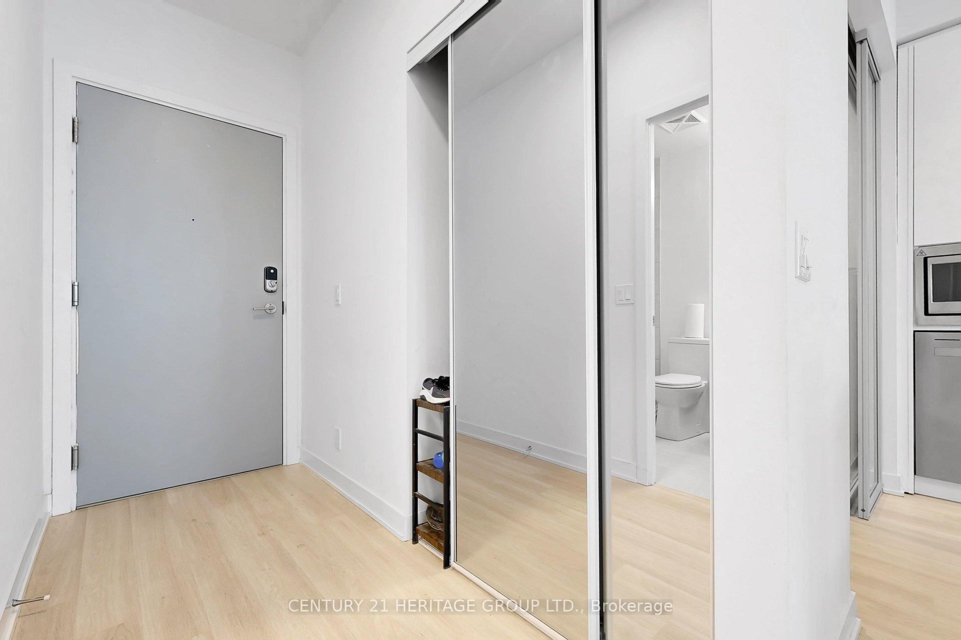 Photo 11 of Unit 3504, 30 Upper Mall Way, Vaughan, Brownridge — HOMEH
