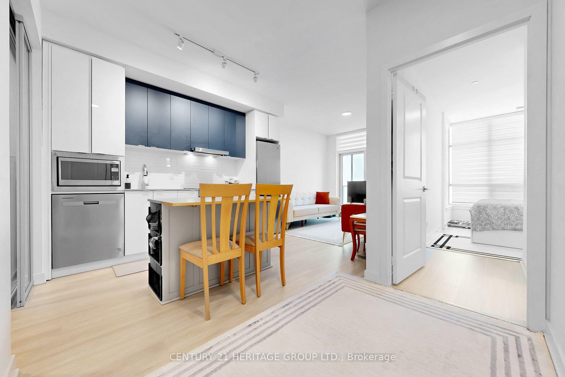 Photo 13 of Unit 3504, 30 Upper Mall Way, Vaughan, Brownridge — HOMEH
