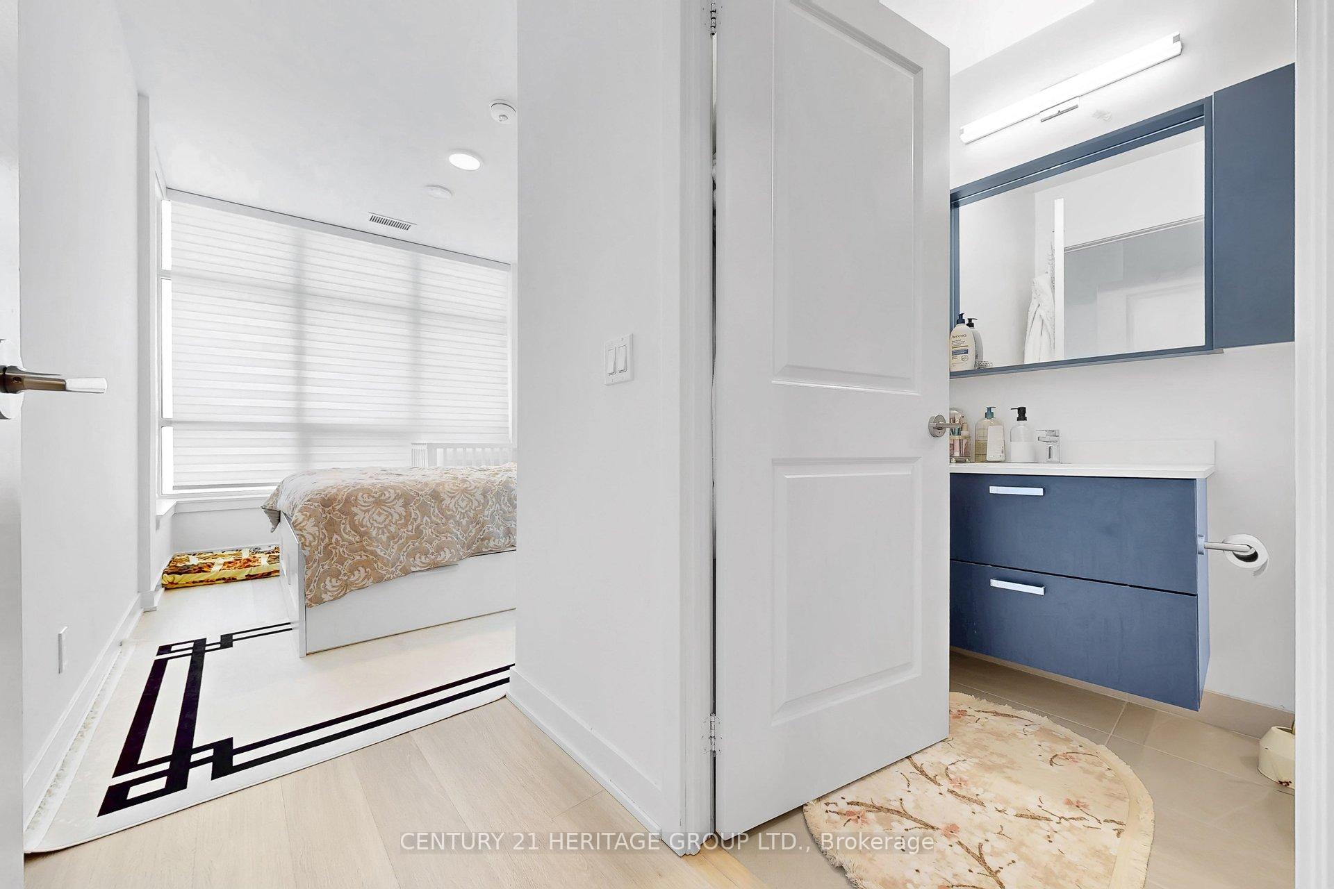 Photo 25 of Unit 3504, 30 Upper Mall Way, Vaughan, Brownridge — HOMEH