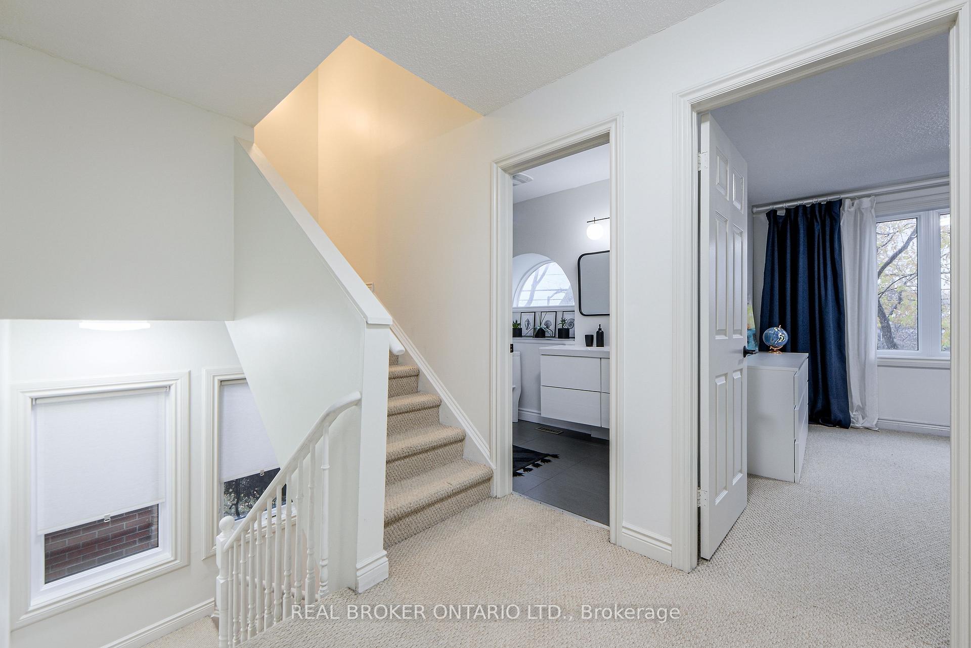 Photo 21 of Unit 6, 45 Birchmount Road, Scarborough, Birchcliffe-Cliffside — HOMEH