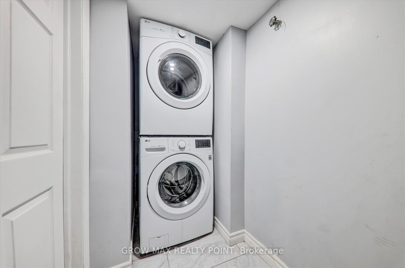 Photo 22 of Unit Upper, 184 Canlish Road E, Scarborough, Dorset Park — HOMEH