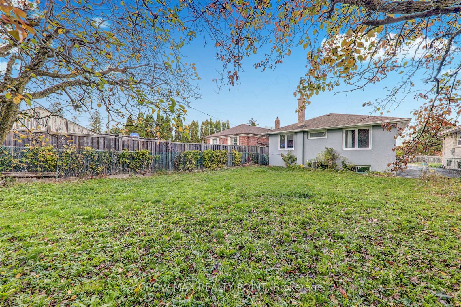 Photo 23 of Unit Upper, 184 Canlish Road E, Scarborough, Dorset Park — HOMEH
