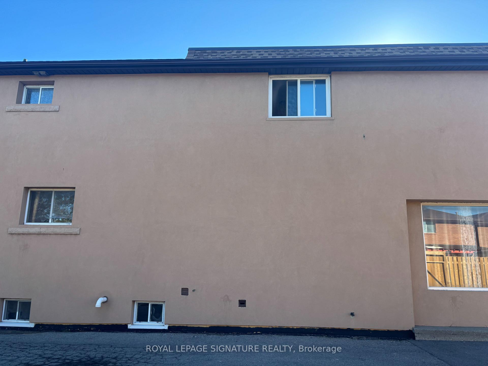 Photo 2 of Unit Upper, 232 Barton Street, Hamilton, Stoney Creek — HOMEH