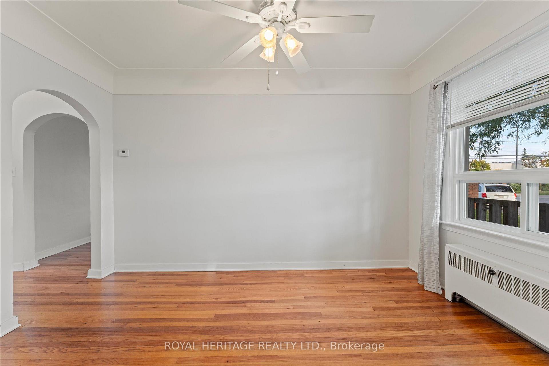 Photo 15 of 461 Lauzon Road, Windsor — HOMEH