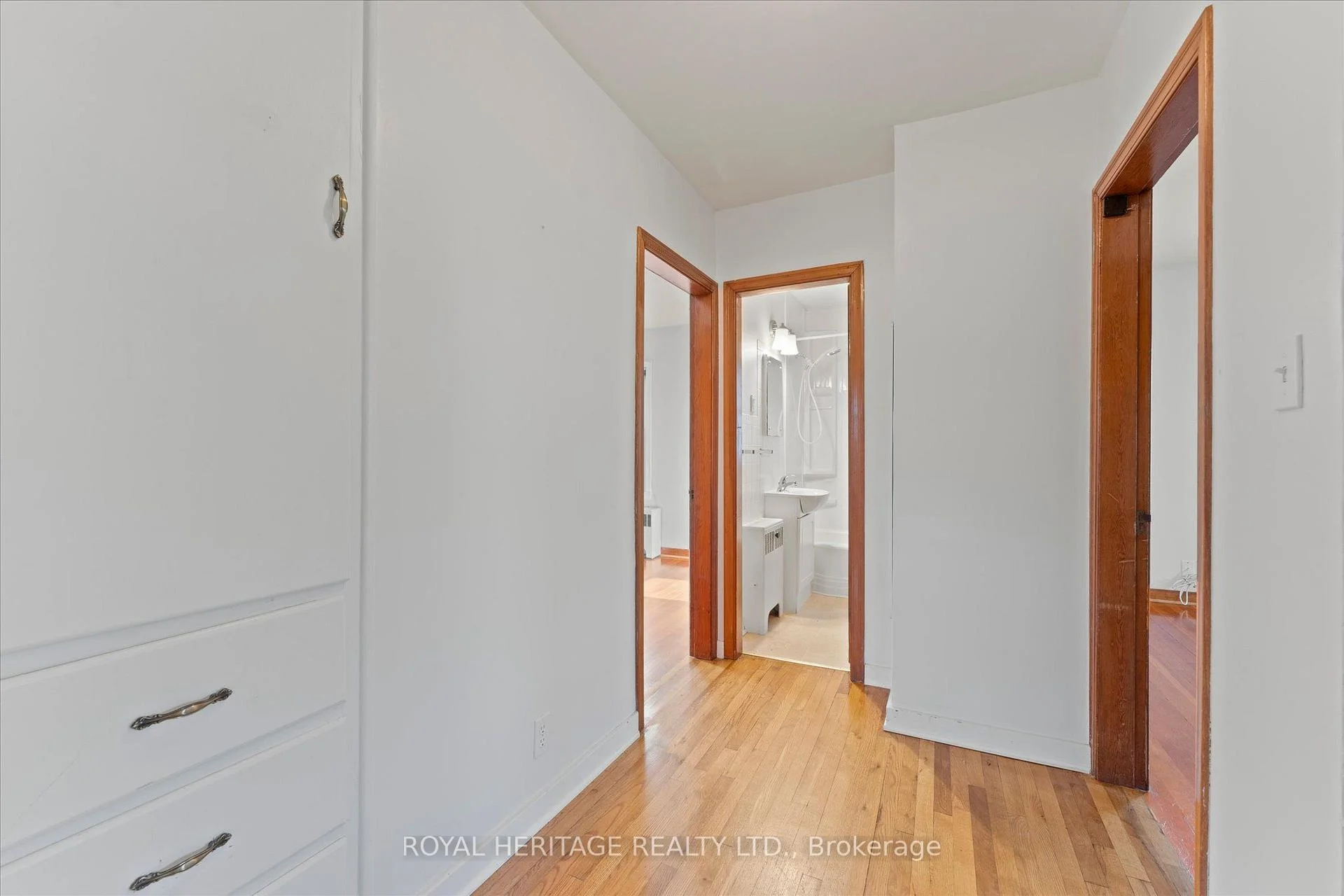Photo 17 of 461 Lauzon Road, Windsor — HOMEH