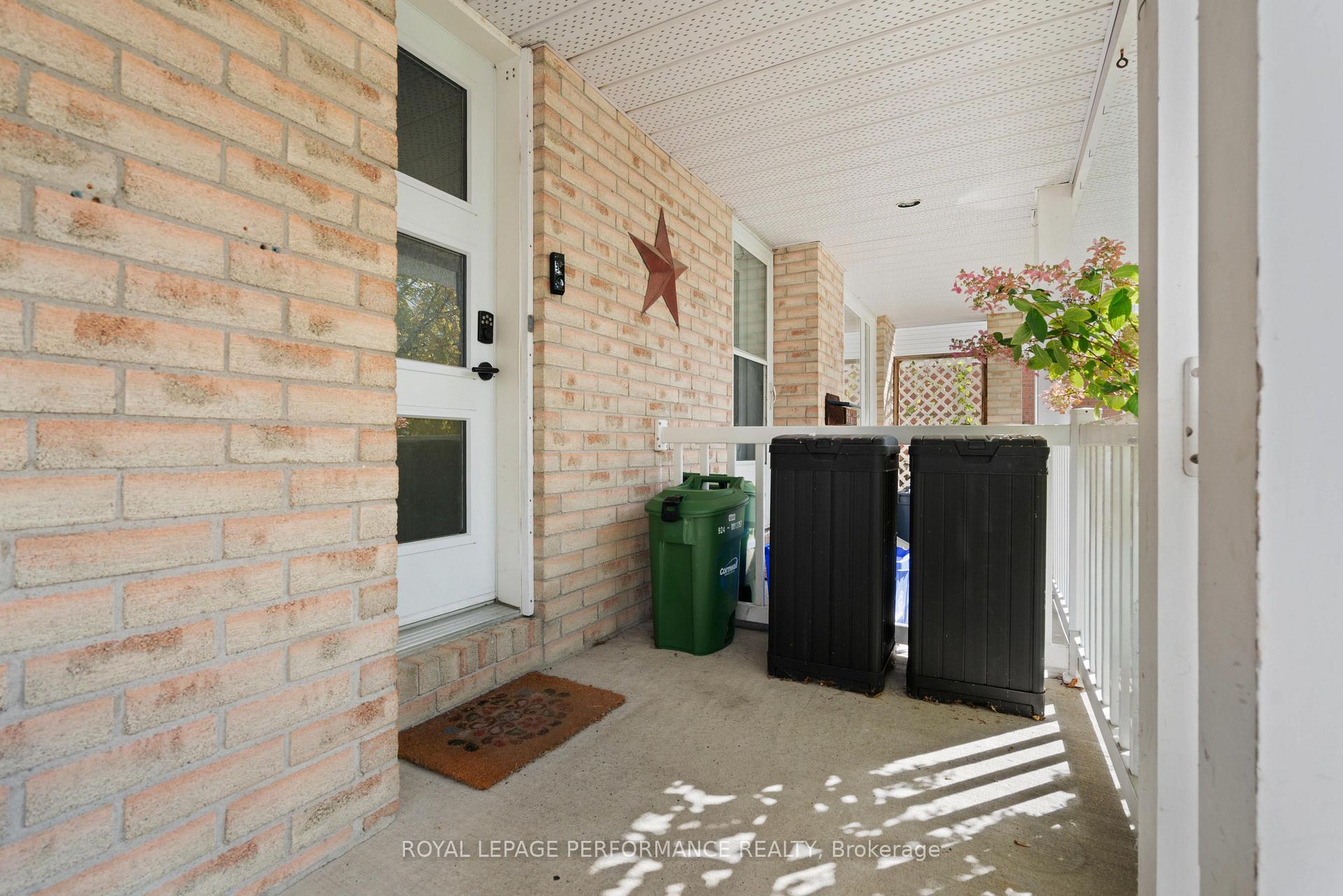 Photo 4 of 3117 Northdale Drive, Cornwall, Cornwall — HOMEH