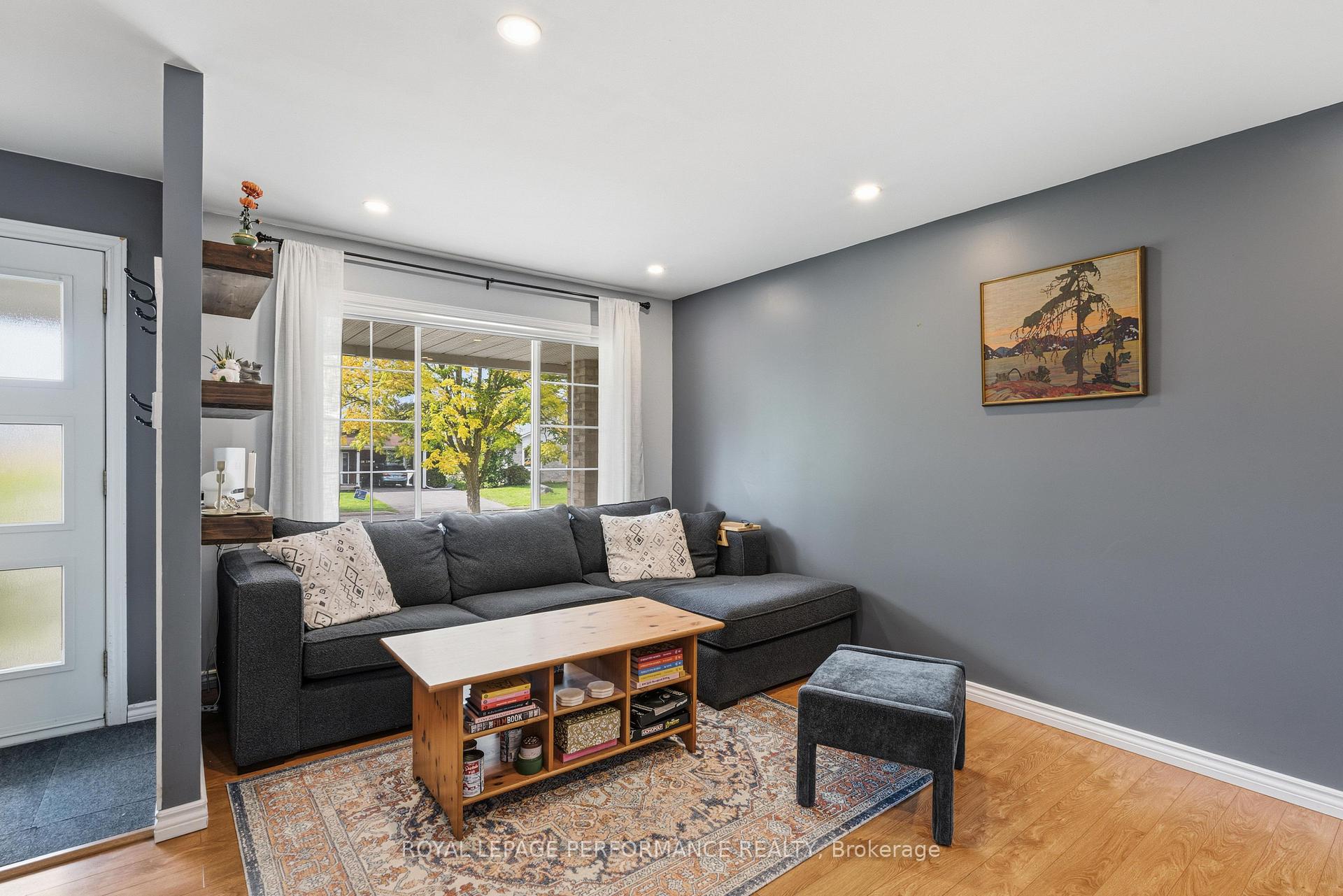 Photo 7 of 3117 Northdale Drive, Cornwall, Cornwall — HOMEH