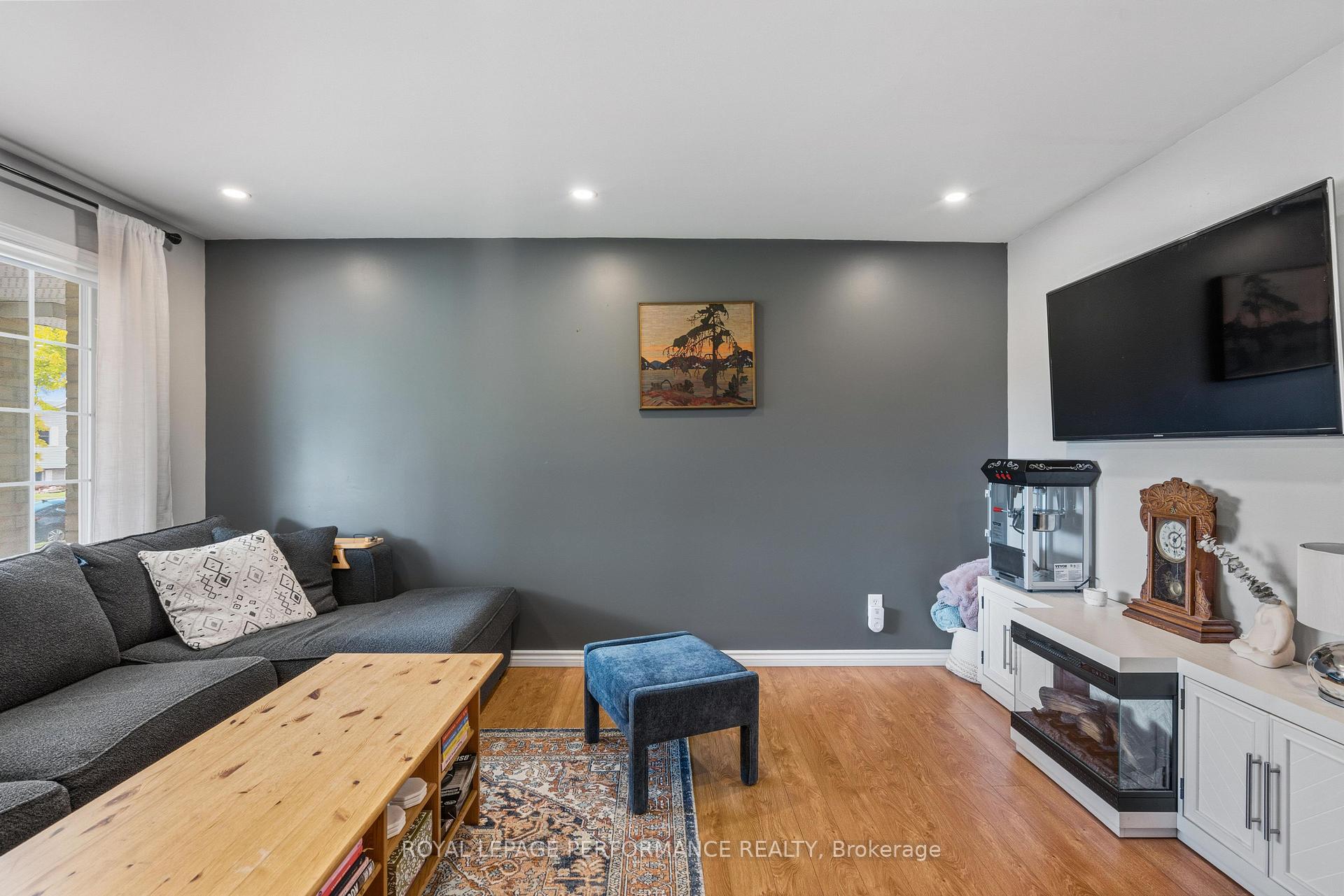 Photo 8 of 3117 Northdale Drive, Cornwall, Cornwall — HOMEH