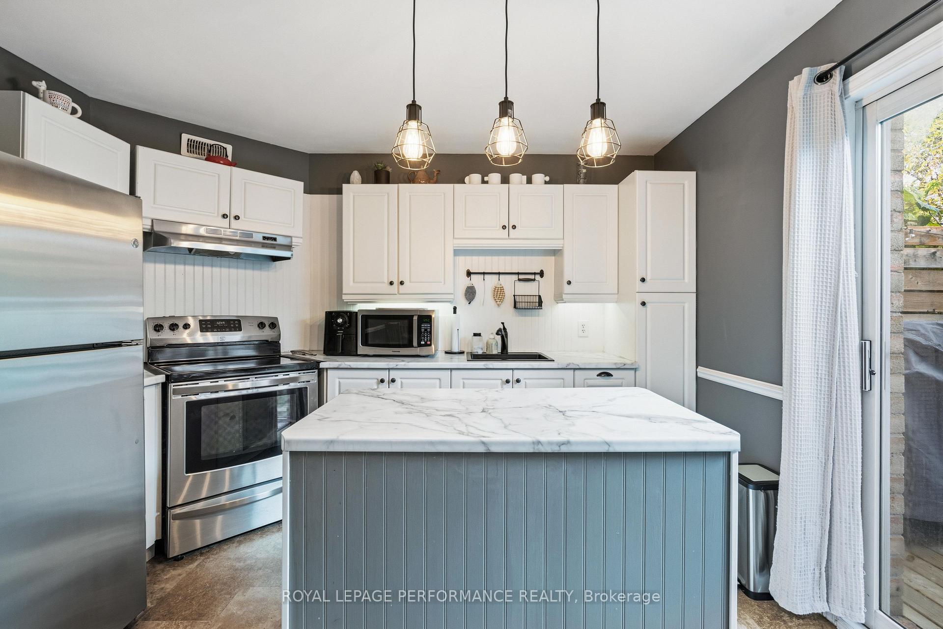 Photo 17 of 3117 Northdale Drive, Cornwall, Cornwall — HOMEH