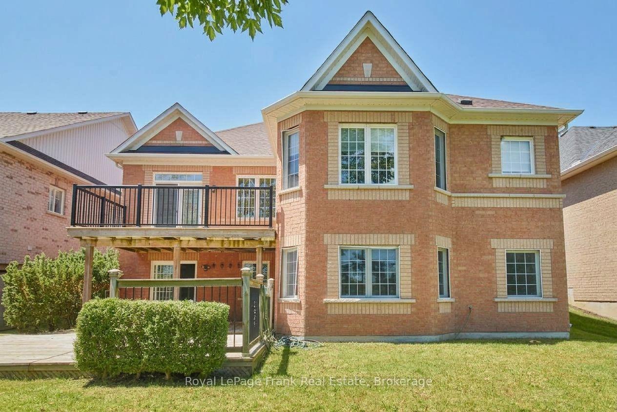Photo 48 of 43 Helston Crescent, Whitby, Brooklin — HOMEH