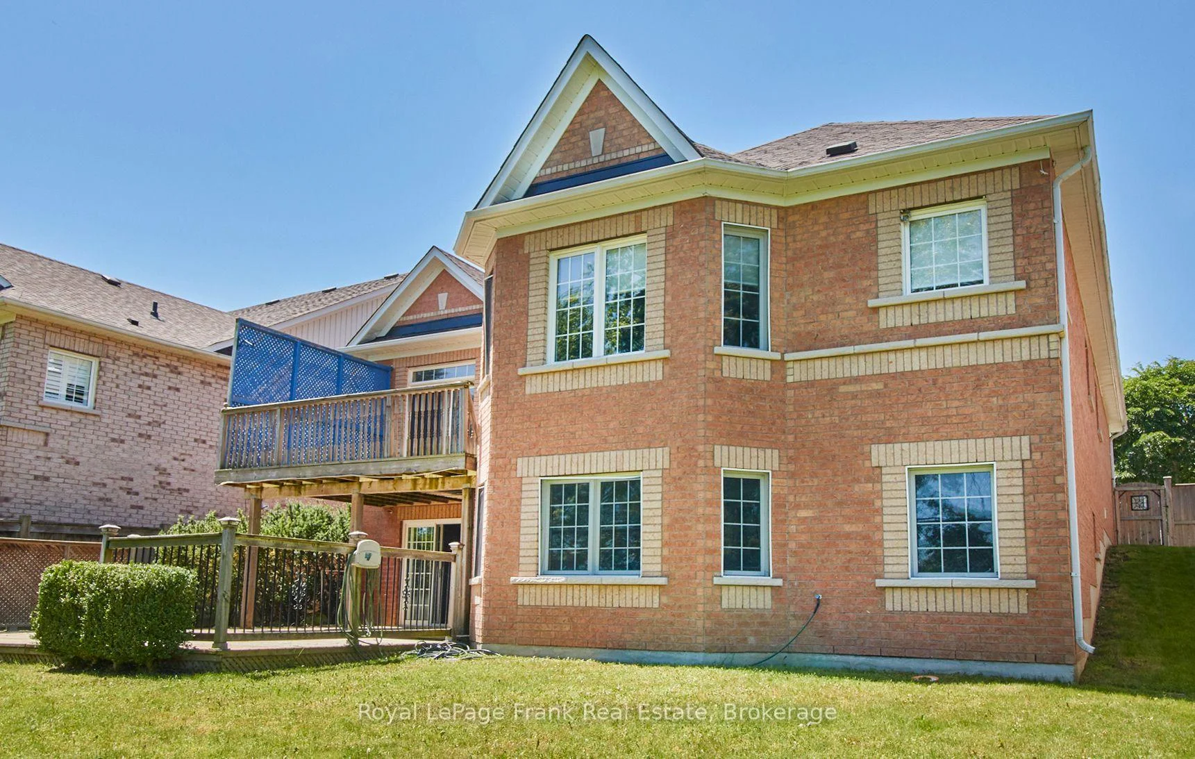 Photo 35 of 43 Helston Crescent, Whitby, Brooklin — HOMEH