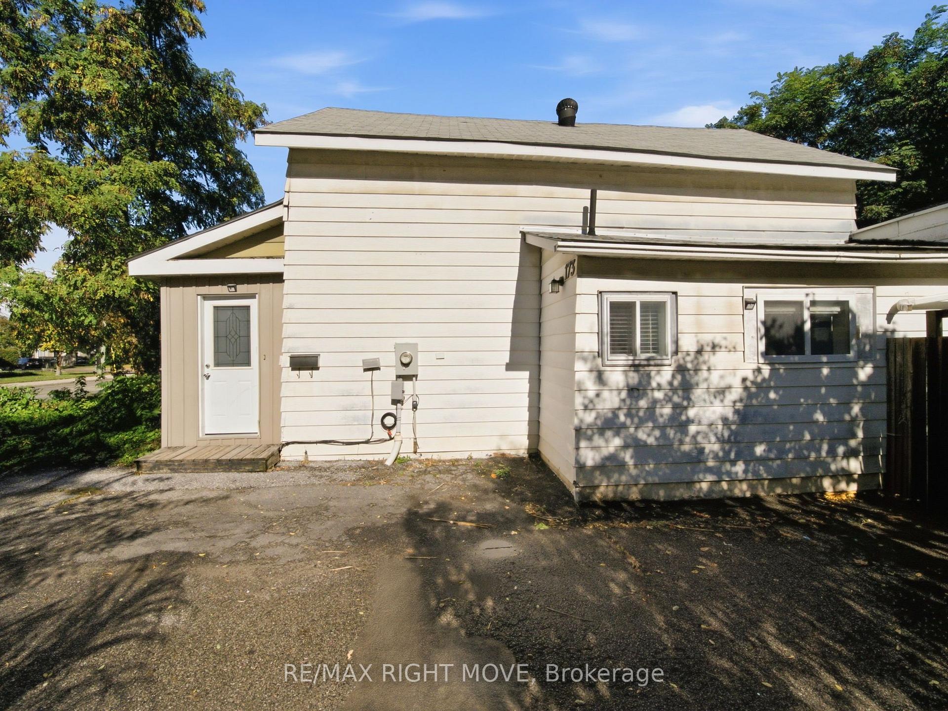 Photo 2 of 173 Barrie Road, Orillia — HOMEH
