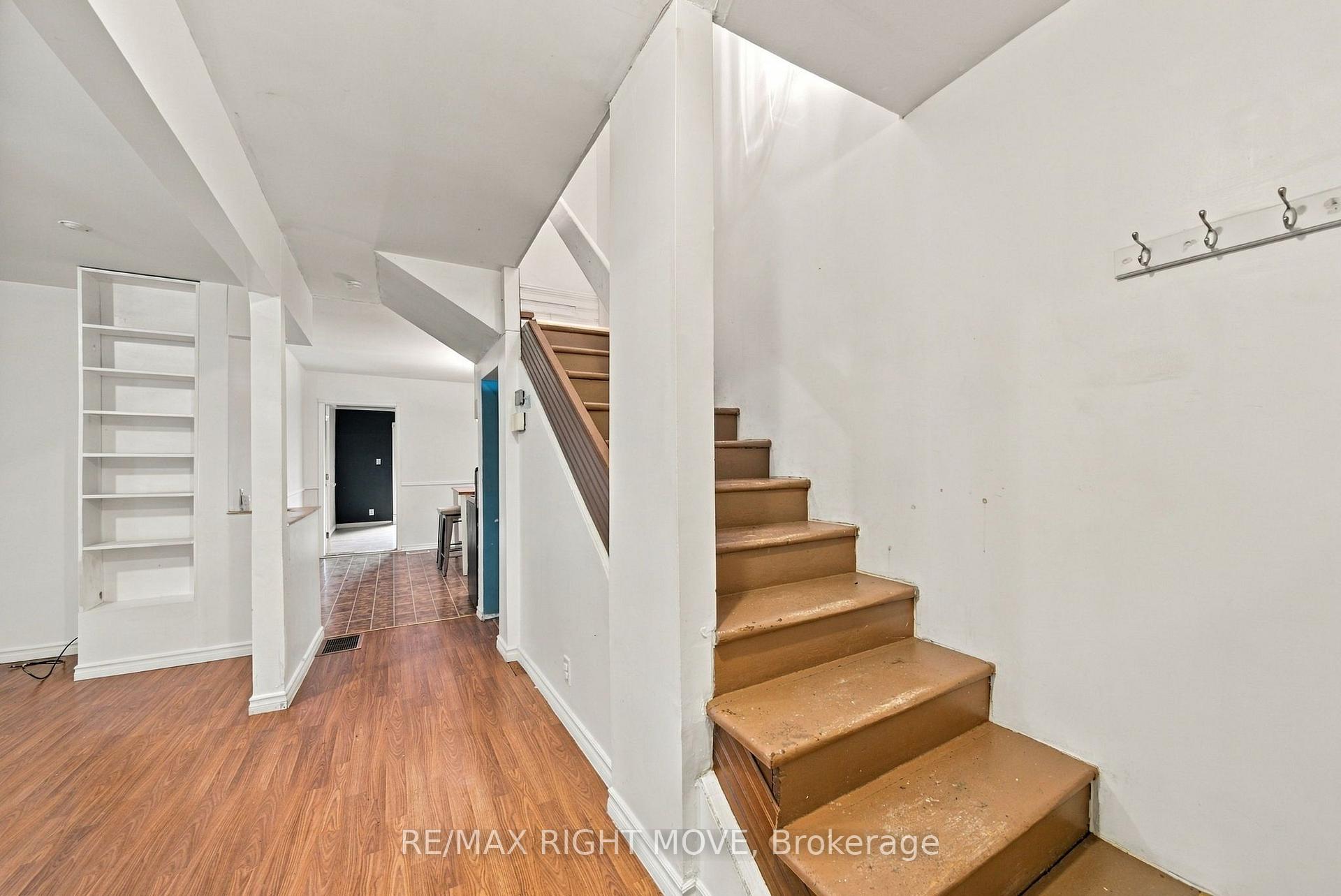 Photo 6 of 173 Barrie Road, Orillia — HOMEH