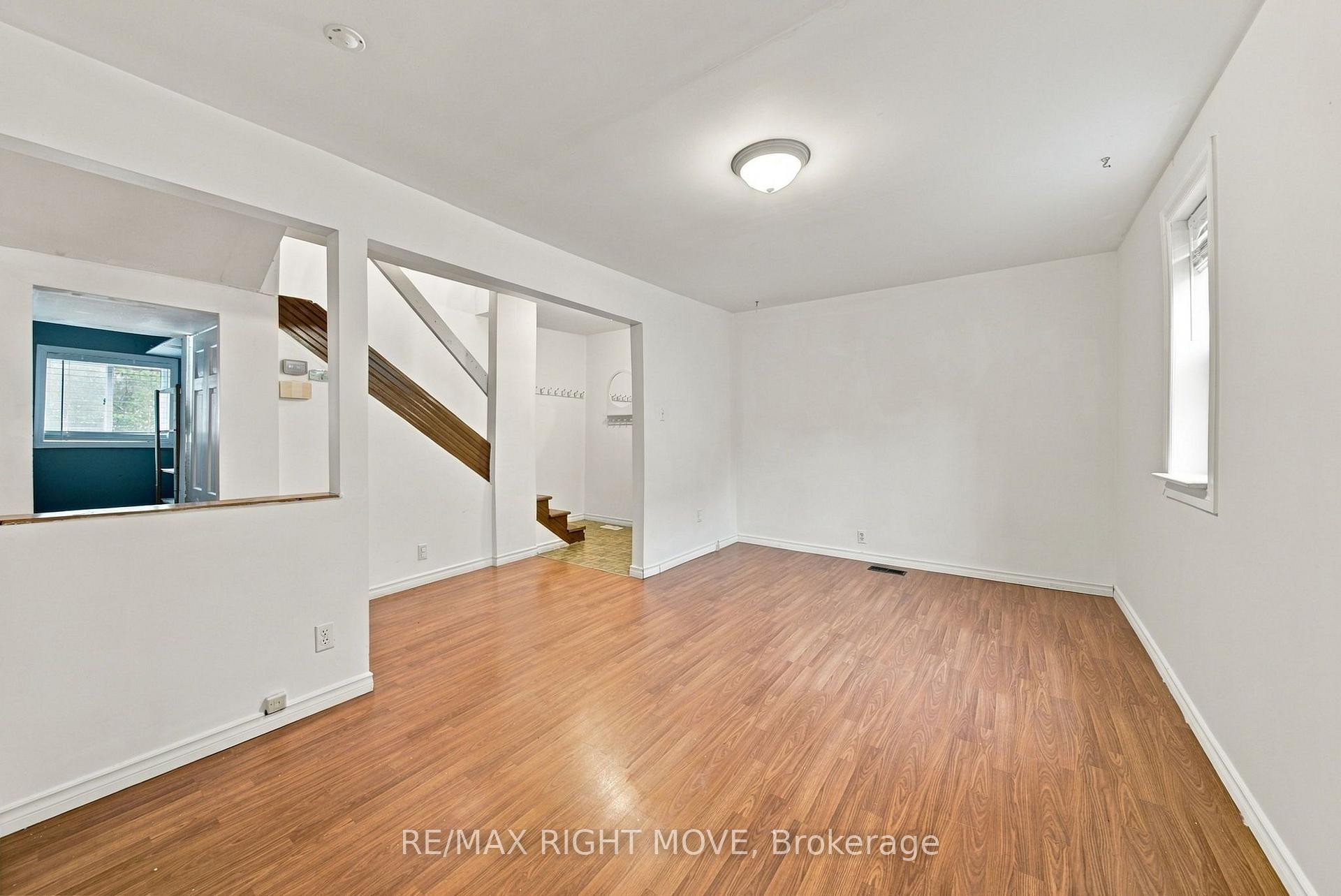 Photo 12 of 173 Barrie Road, Orillia — HOMEH