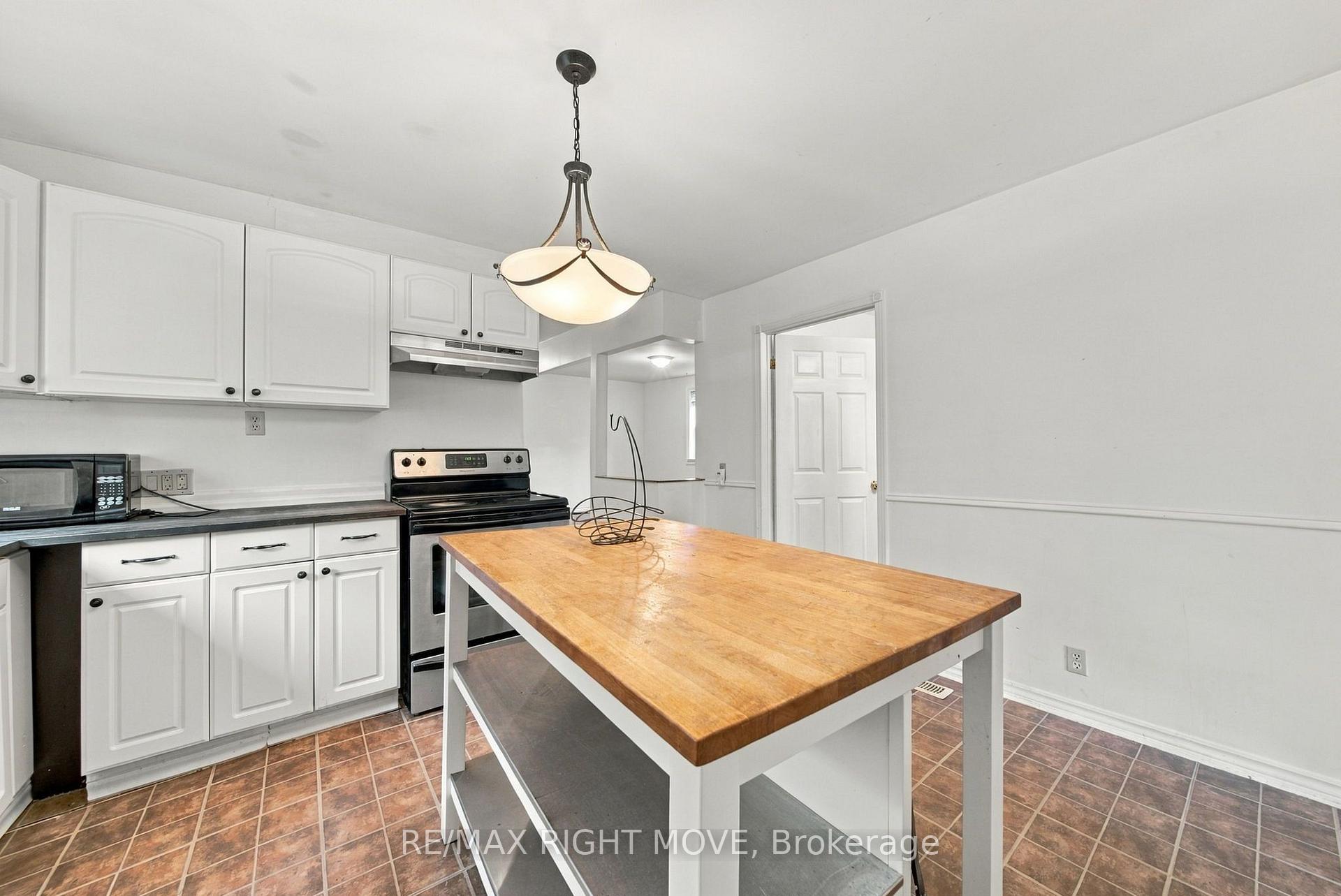 Photo 17 of 173 Barrie Road, Orillia — HOMEH