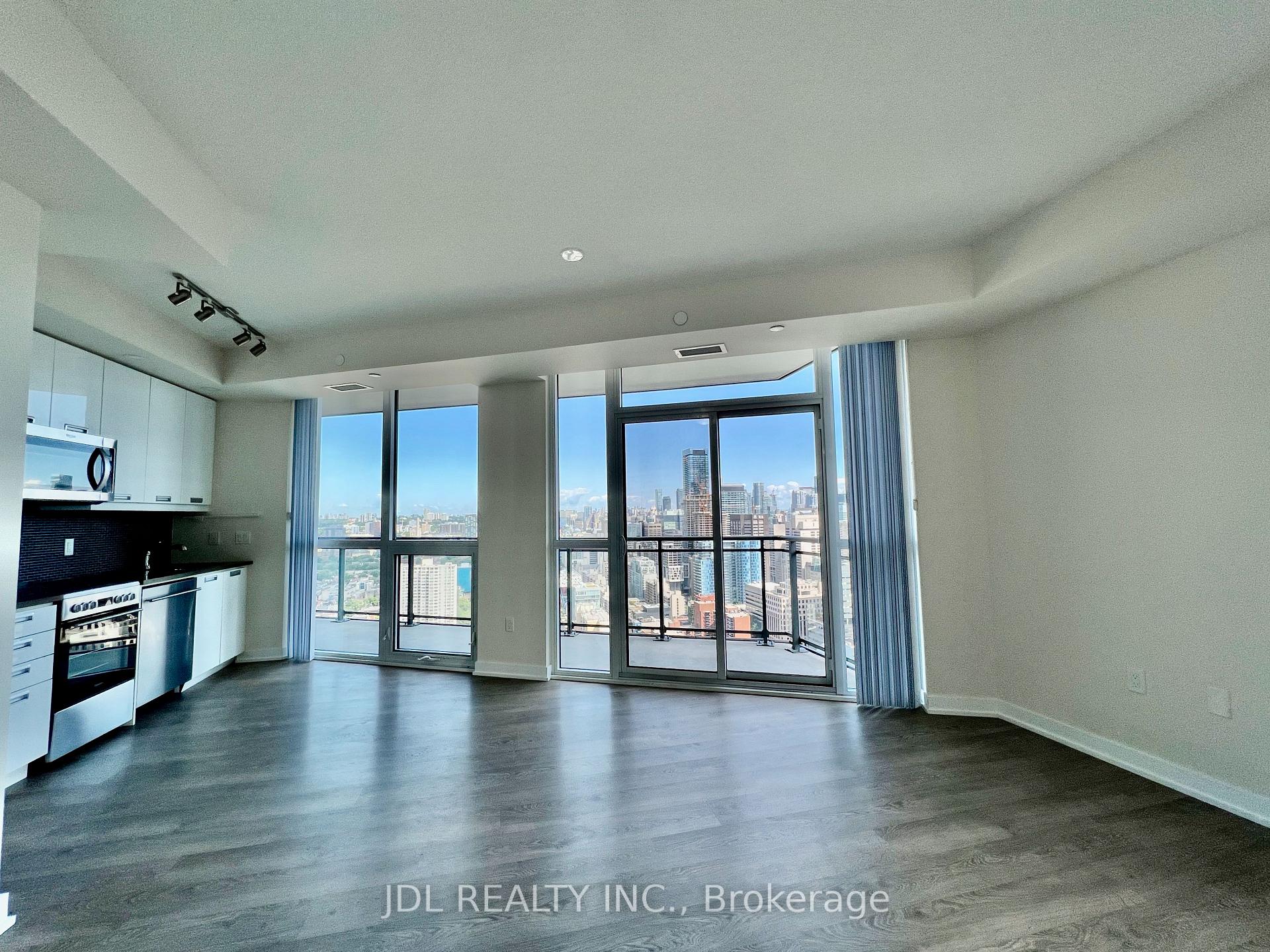 Photo 4 of Unit 3709, 99 John Street, Toronto, Waterfront Communities — HOMEH