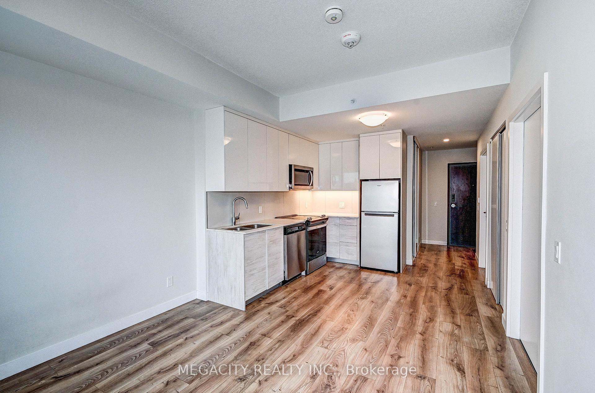 Photo 13 of Unit 305, 60 Frederick Street, Kitchener, Civic Centre — HOMEH